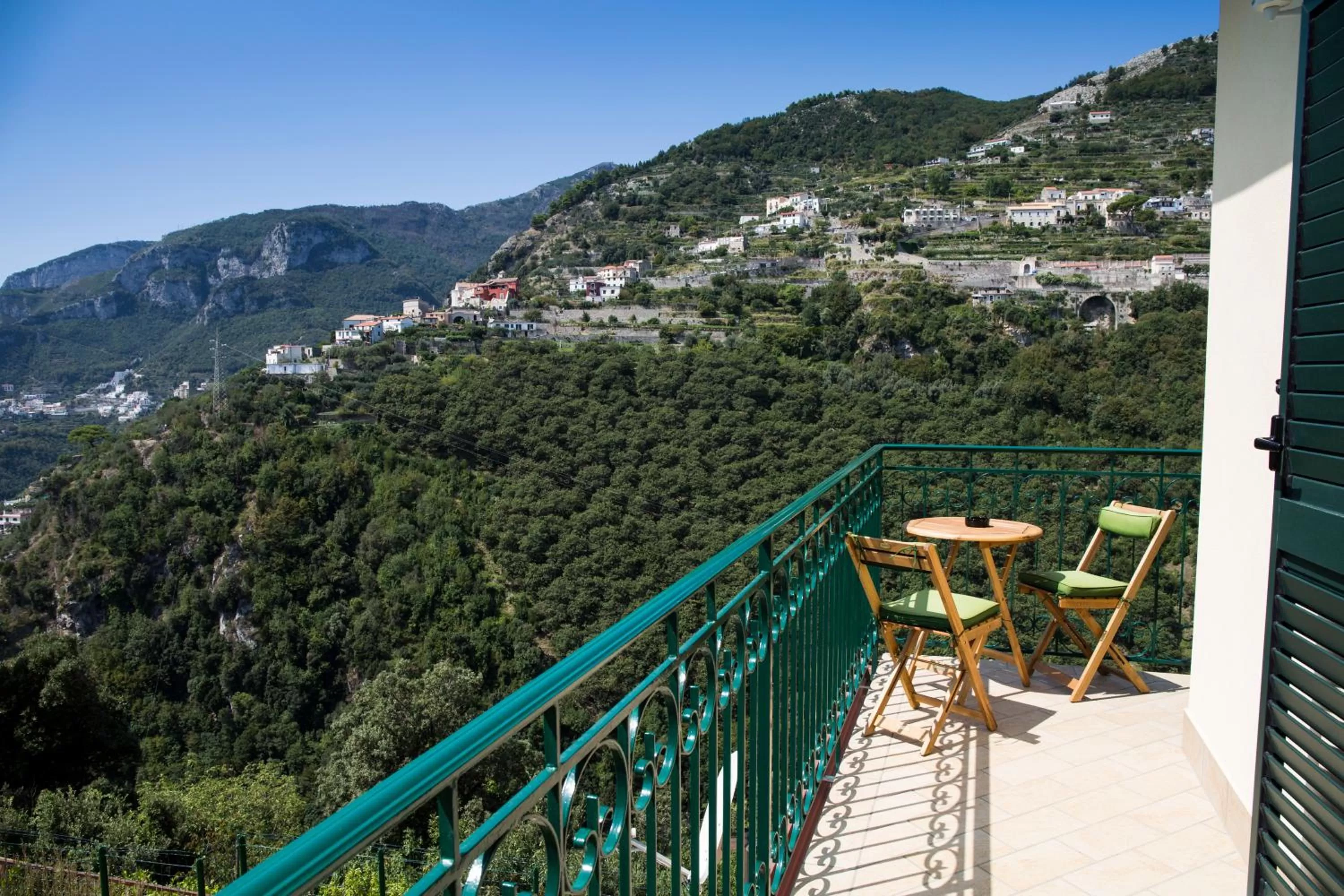 Mountain view in Nonno Francesco B&B