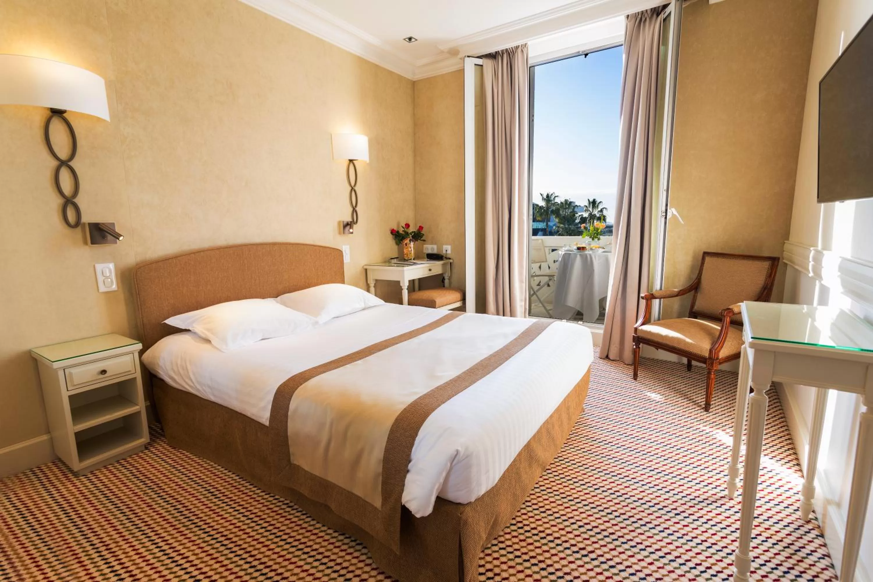 Photo of the whole room, Bed in Hotel Splendid