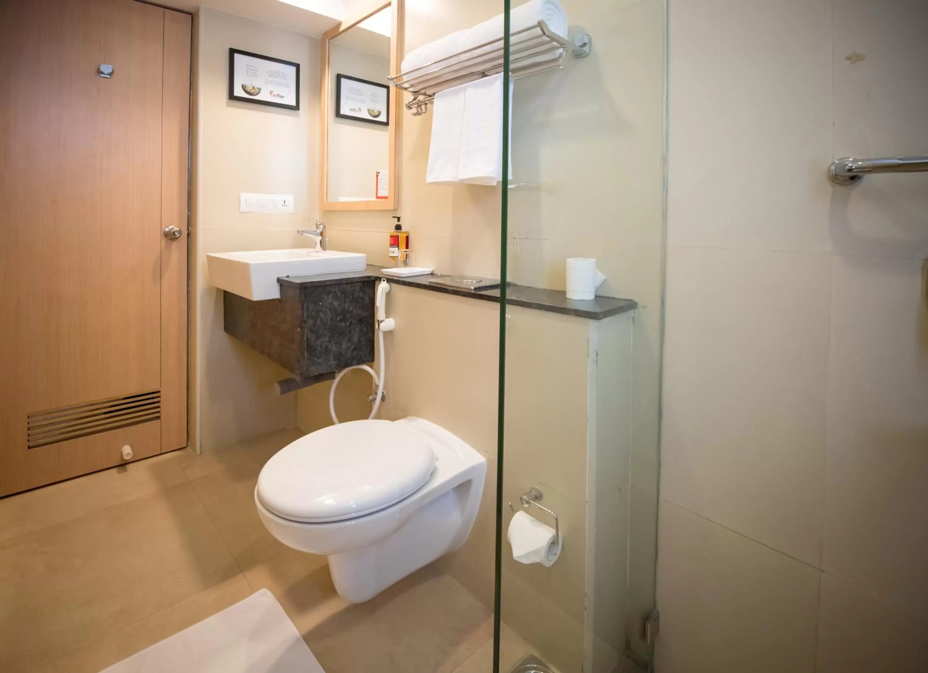 Bathroom in Red Fox by Lemon Tree Hotels, Tiruchirappalli Trichy