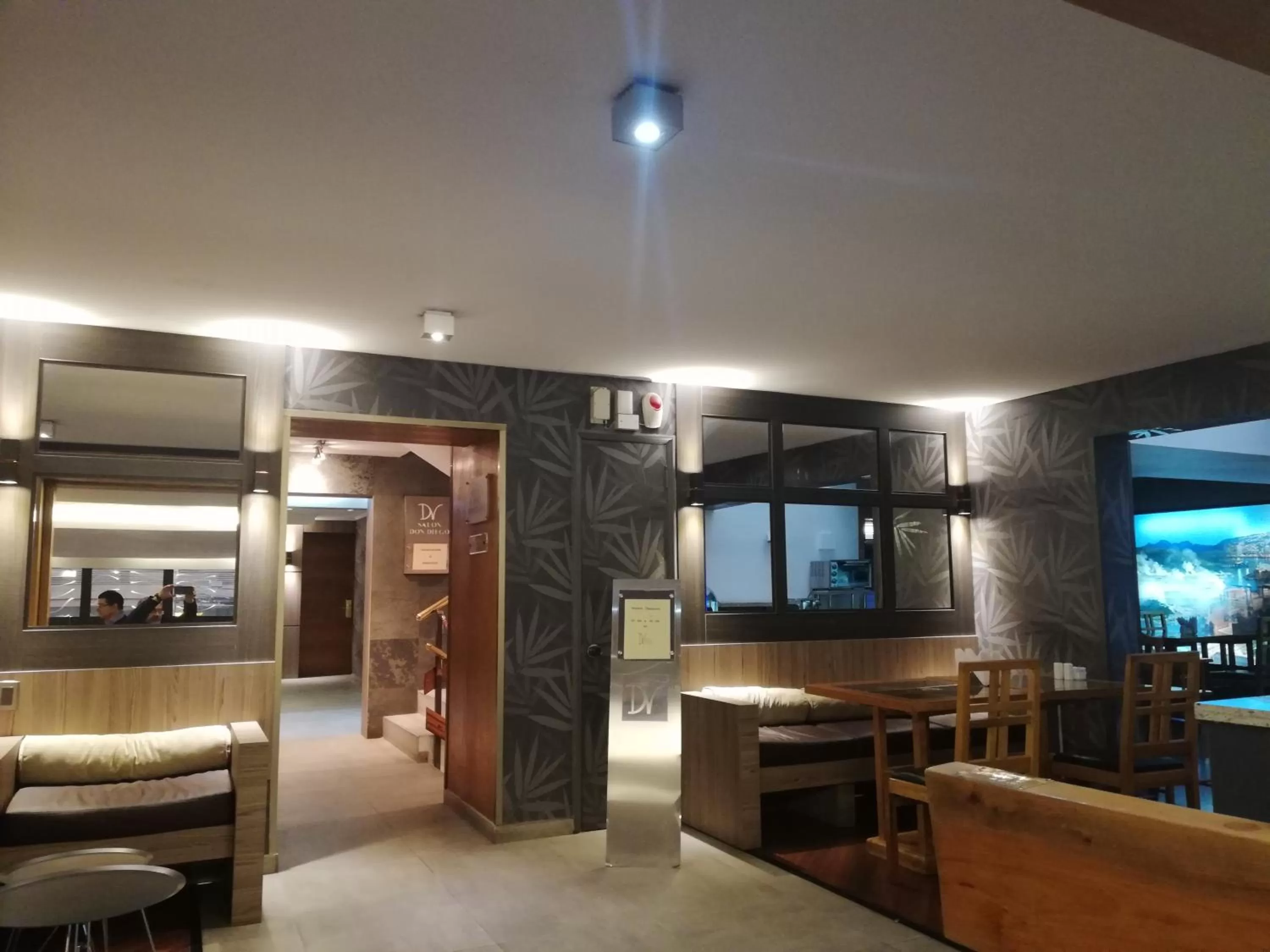 Seating area in Hotel Diego de Velazquez