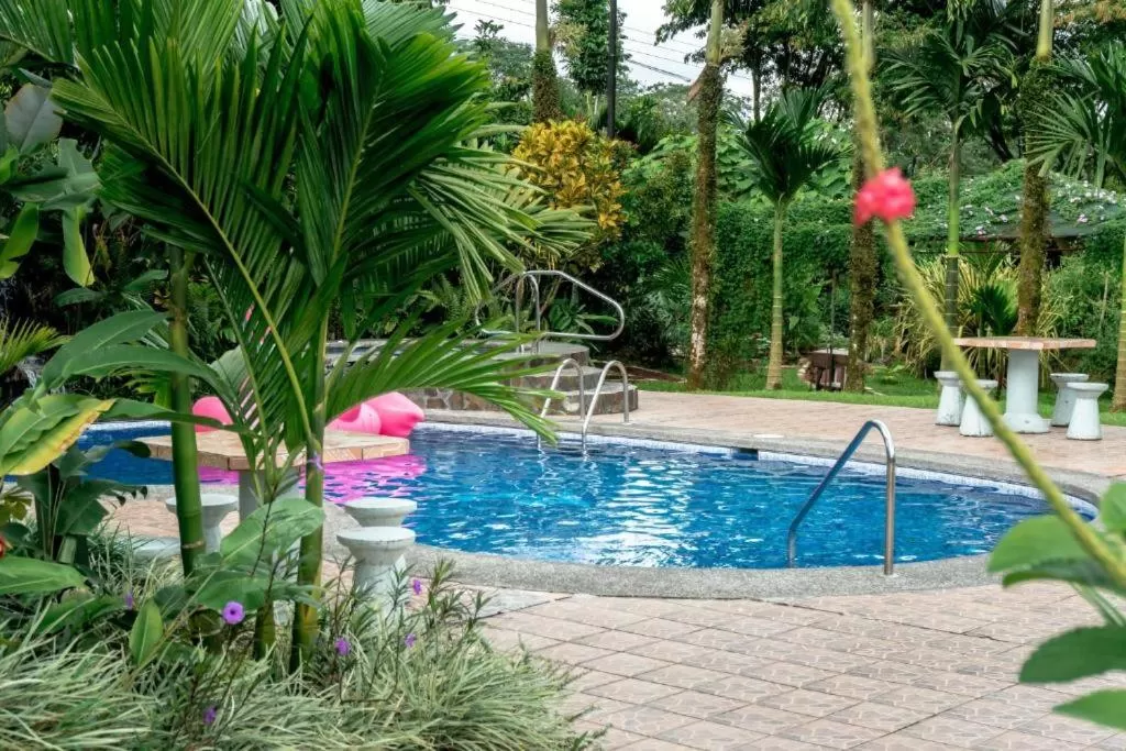 Swimming pool in Hotel Vista del Cerro