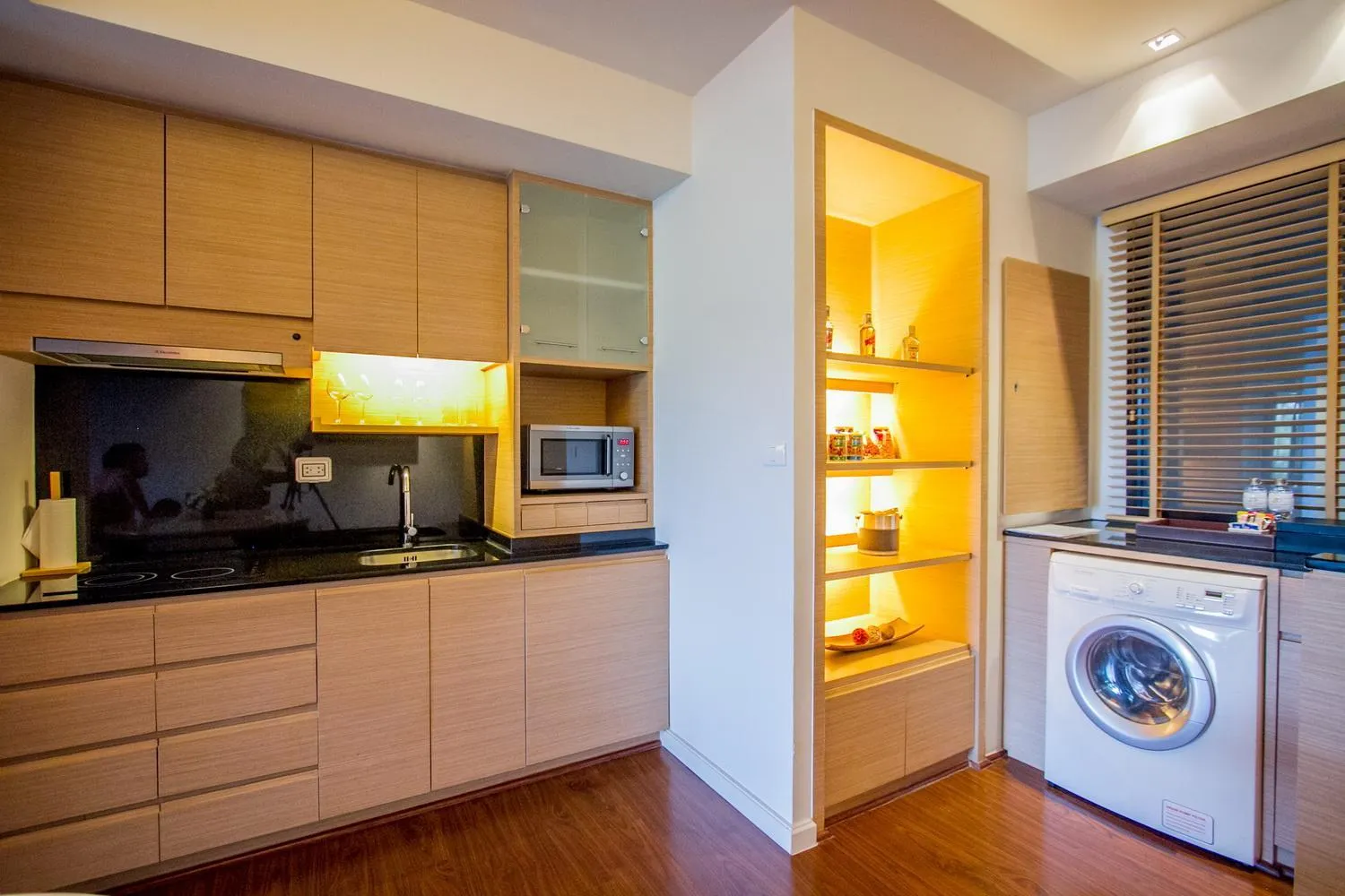 Kitchen or kitchenette in Summit Windmill Golf Suite Hotel at Suvarnabhumi