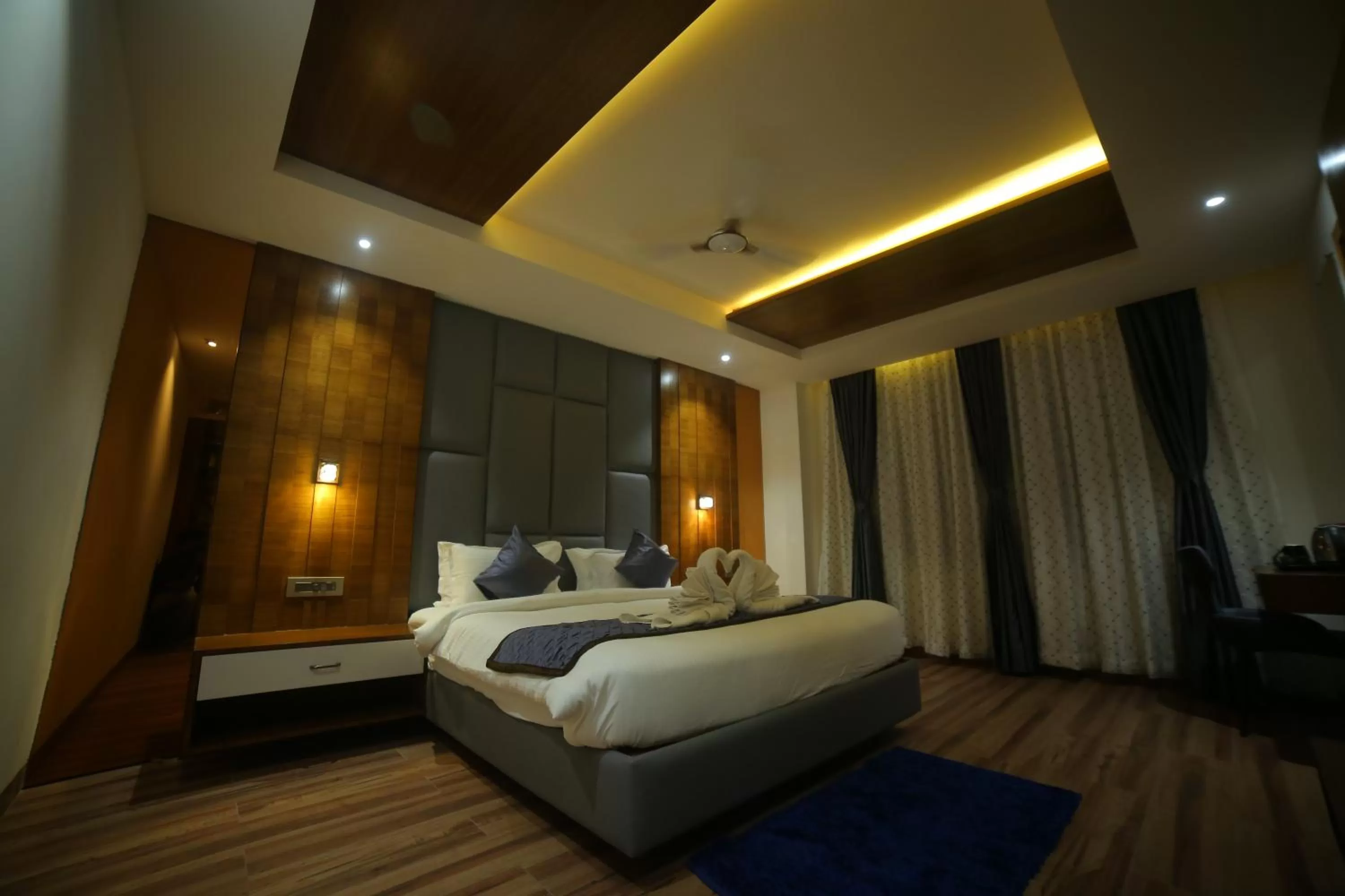 Photo of the whole room, Bed in Sree Fortune Grand, Tadepalli