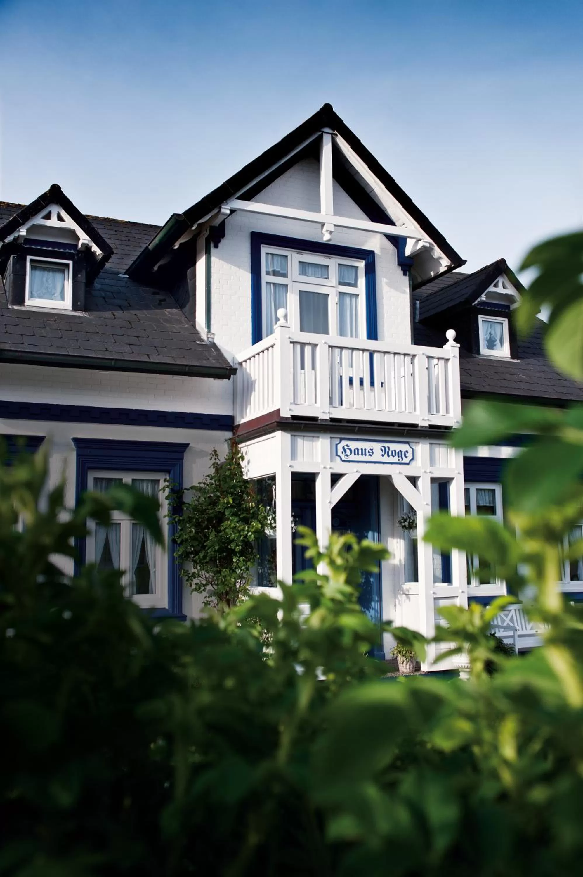 Property Building in Boutique Hotel Haus Noge Sylt - Kapitaenshaus strandnah