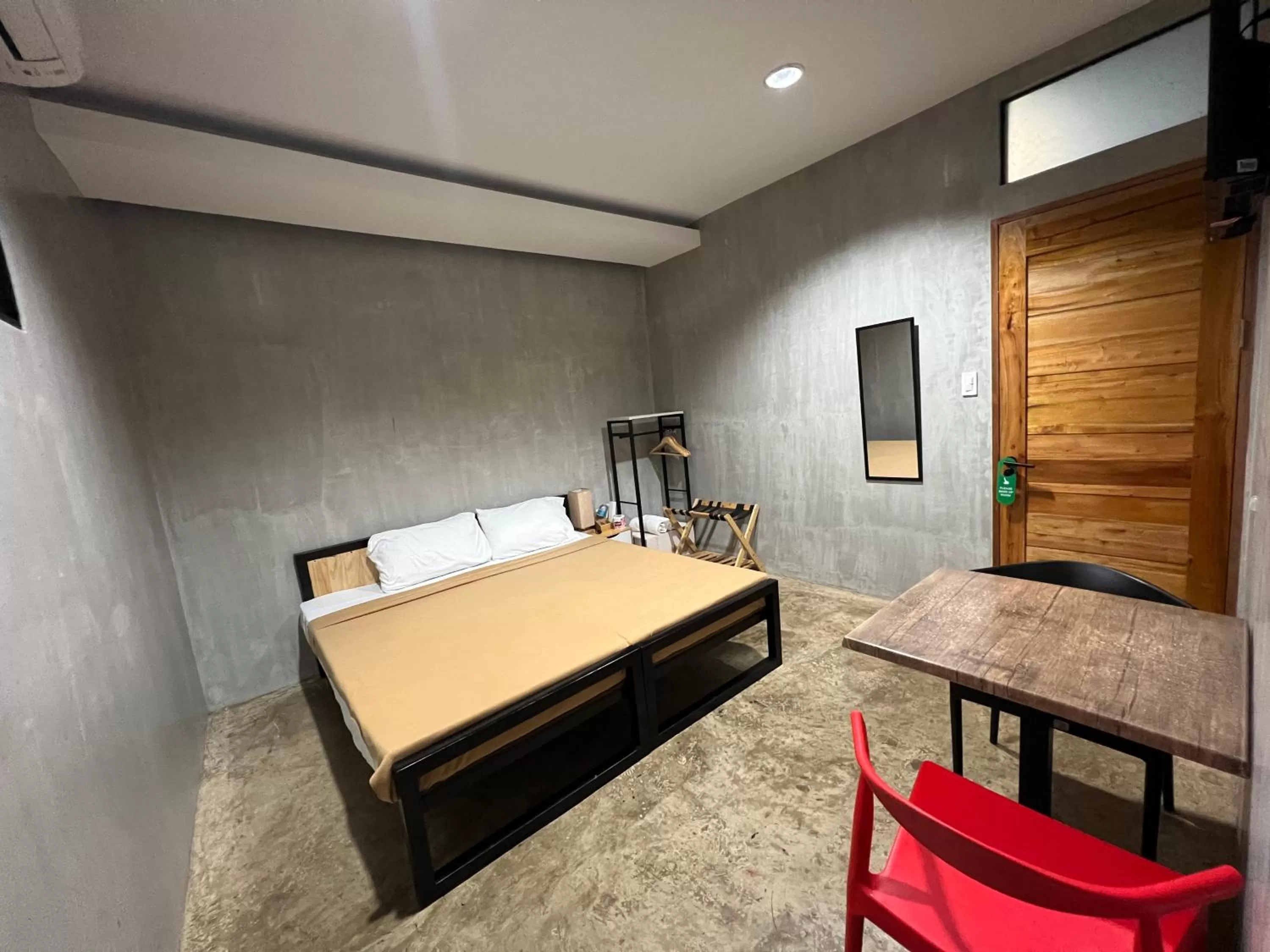 Bed in HappyNest Hostel Cebu