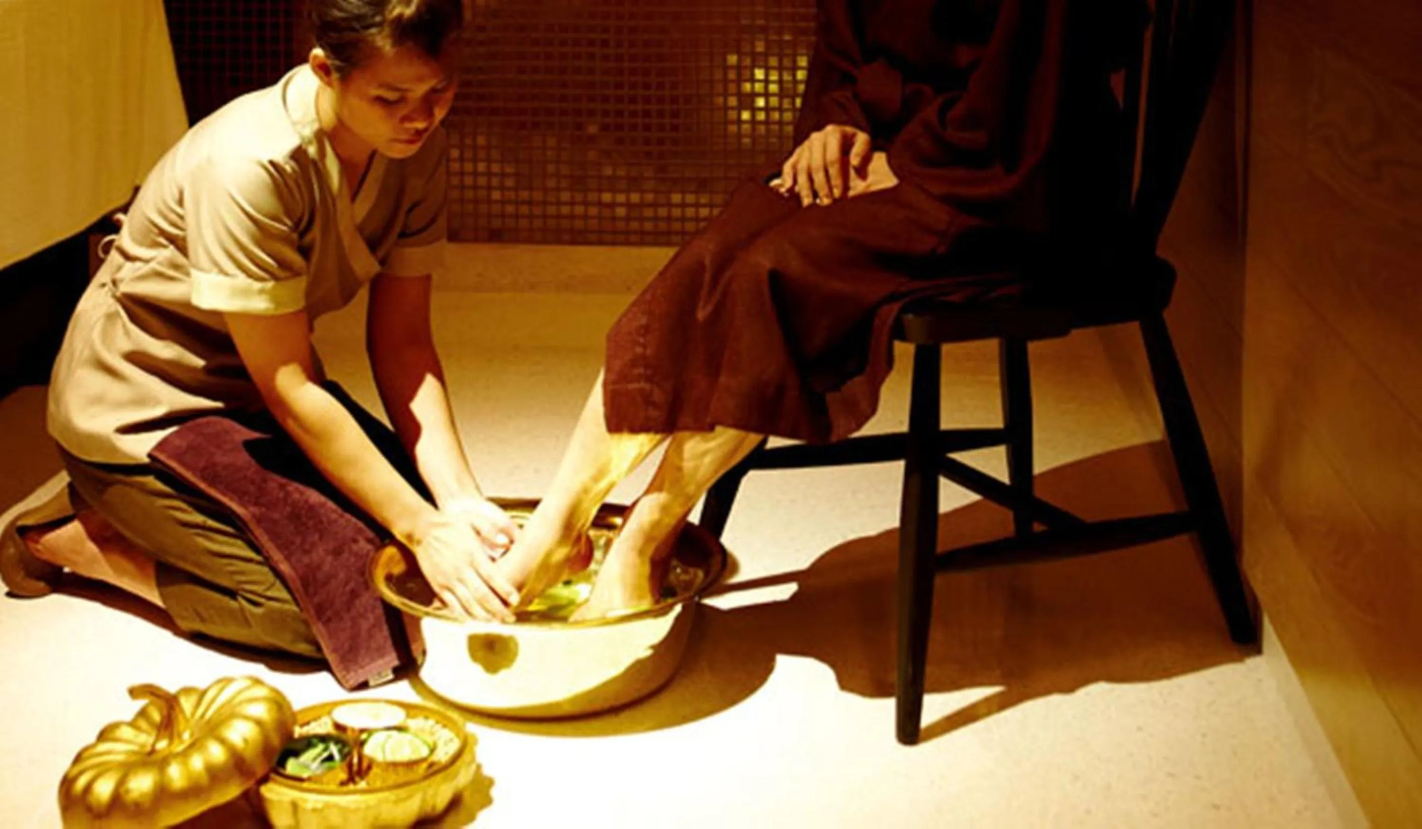 Spa and wellness centre/facilities in LiT BANGKOK Hotel