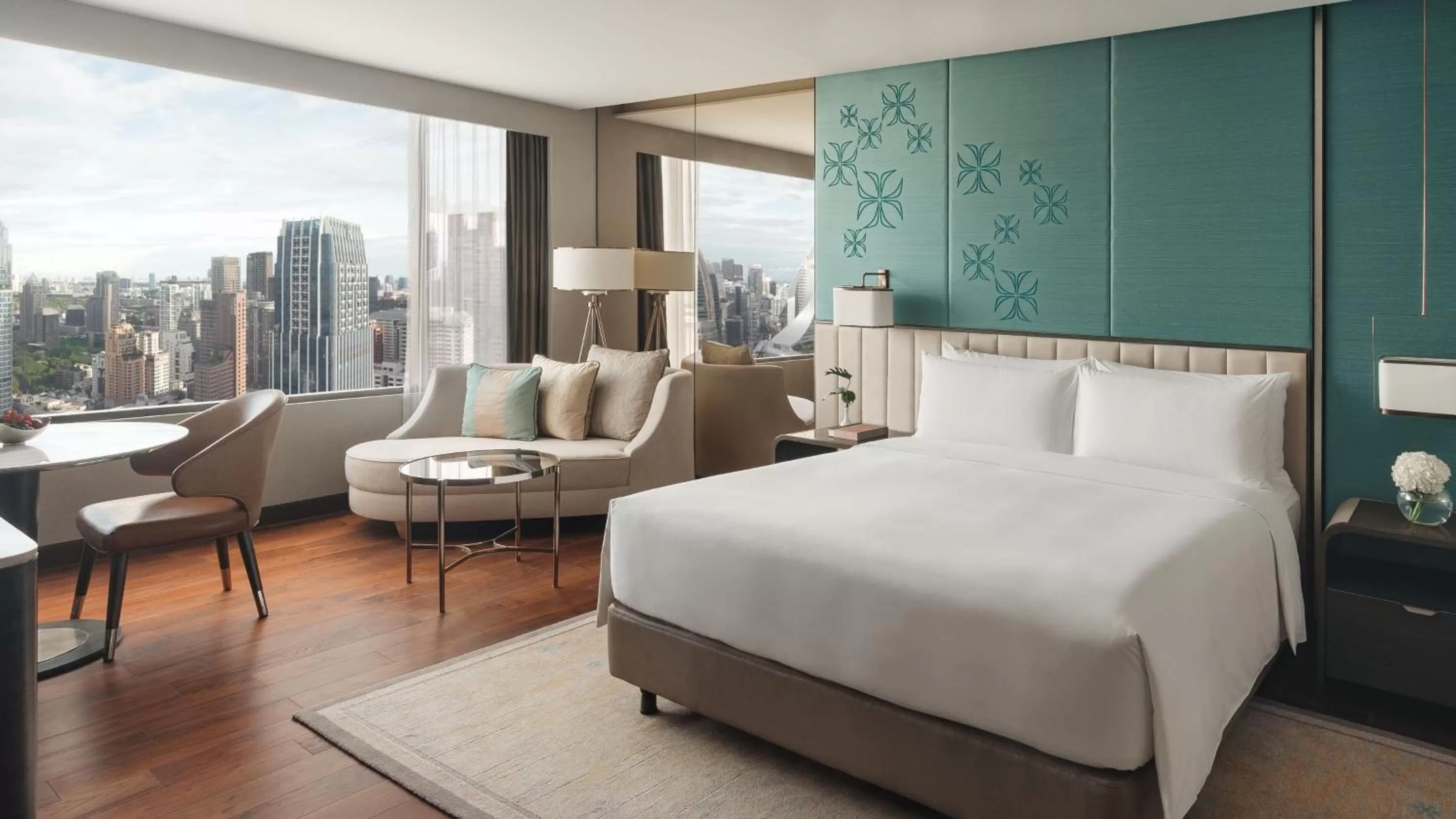 Photo of the whole room, Bed in InterContinental Bangkok by IHG