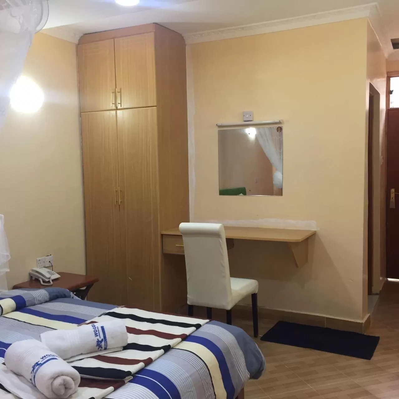 Bed in Vienna Woods Hotel Nakuru