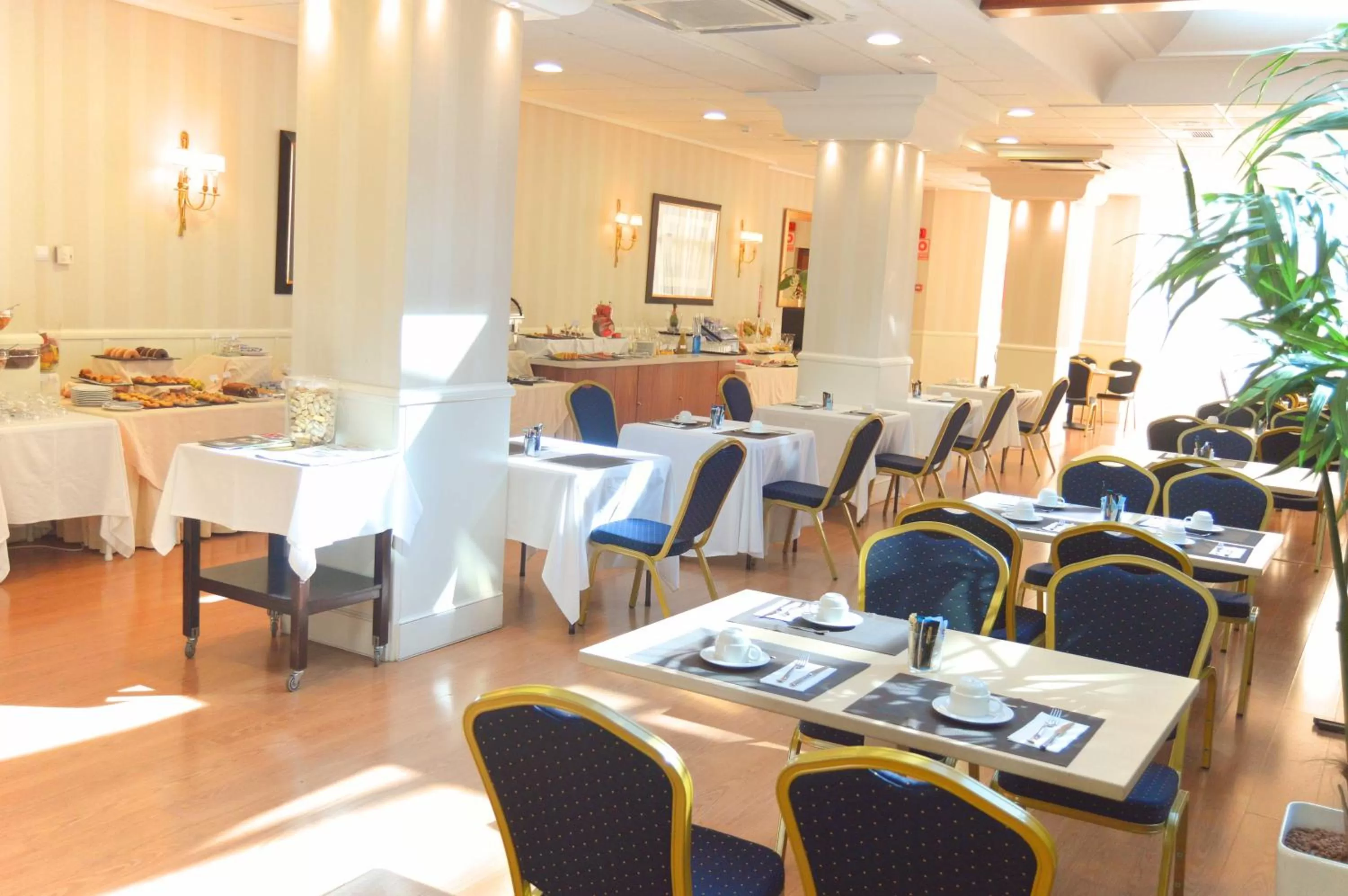 Buffet breakfast in FC Infantas de León