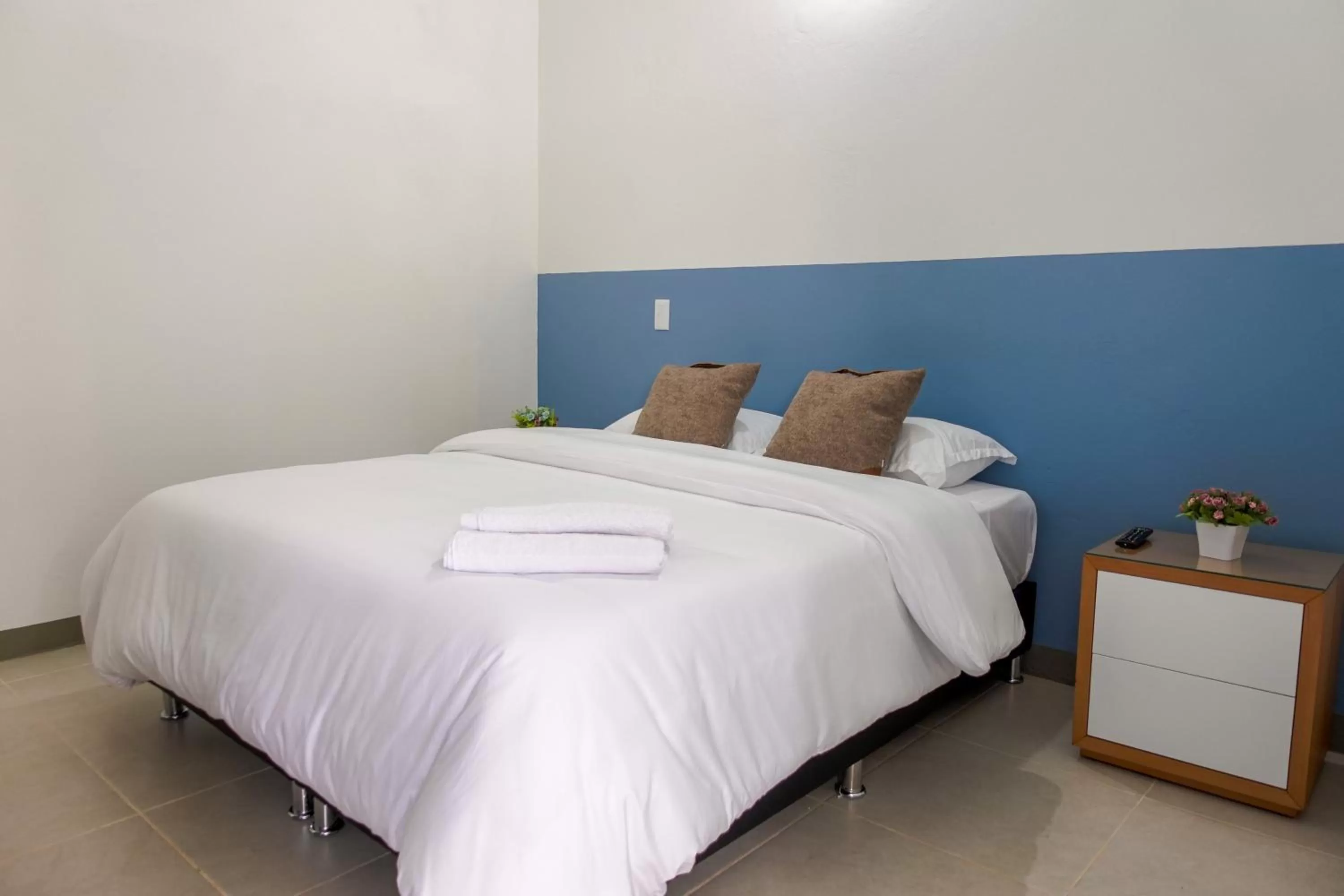 Bedroom, Bed in Azulado Jericó