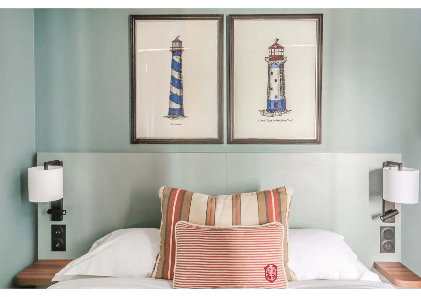 Bed in Hôtel Restaurant Le Cap