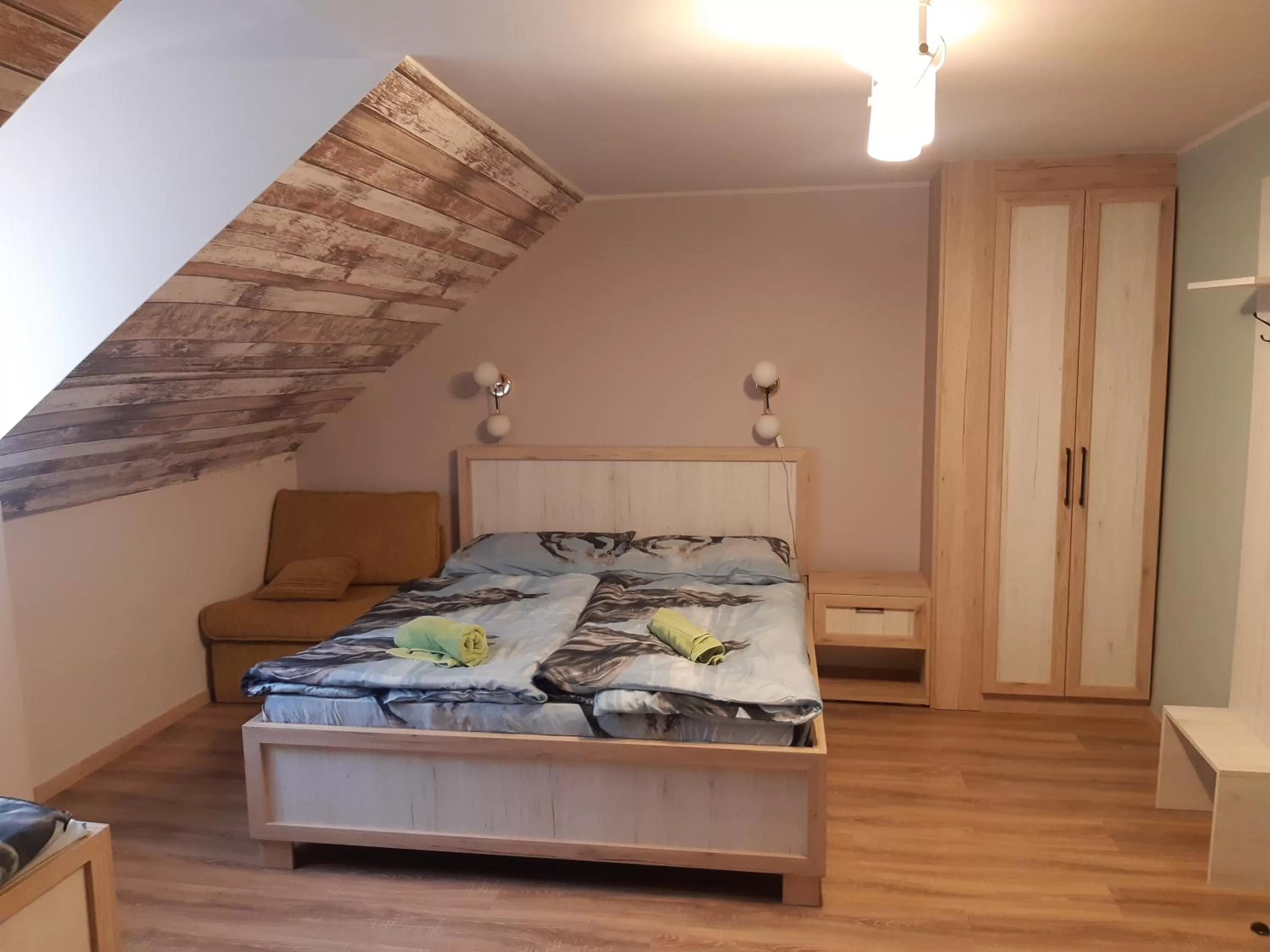 Bed in Mátyus Udvarház Kengyel Fogadó Eger