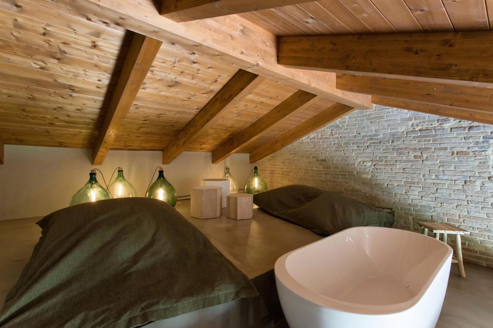 Photo of the whole room in Terra di Gradara