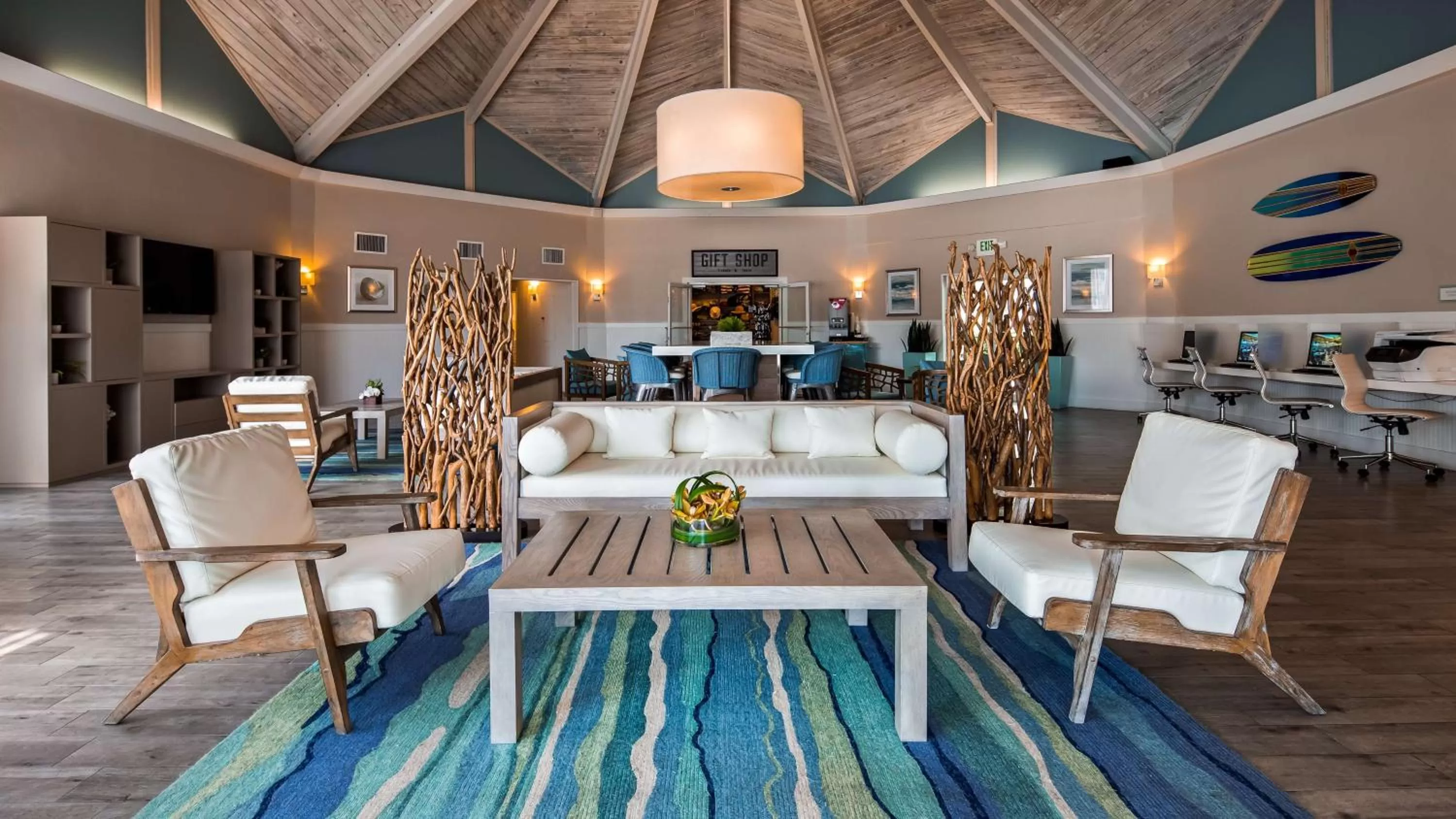 Lobby or reception in Best Western On The Bay Inn & Marina