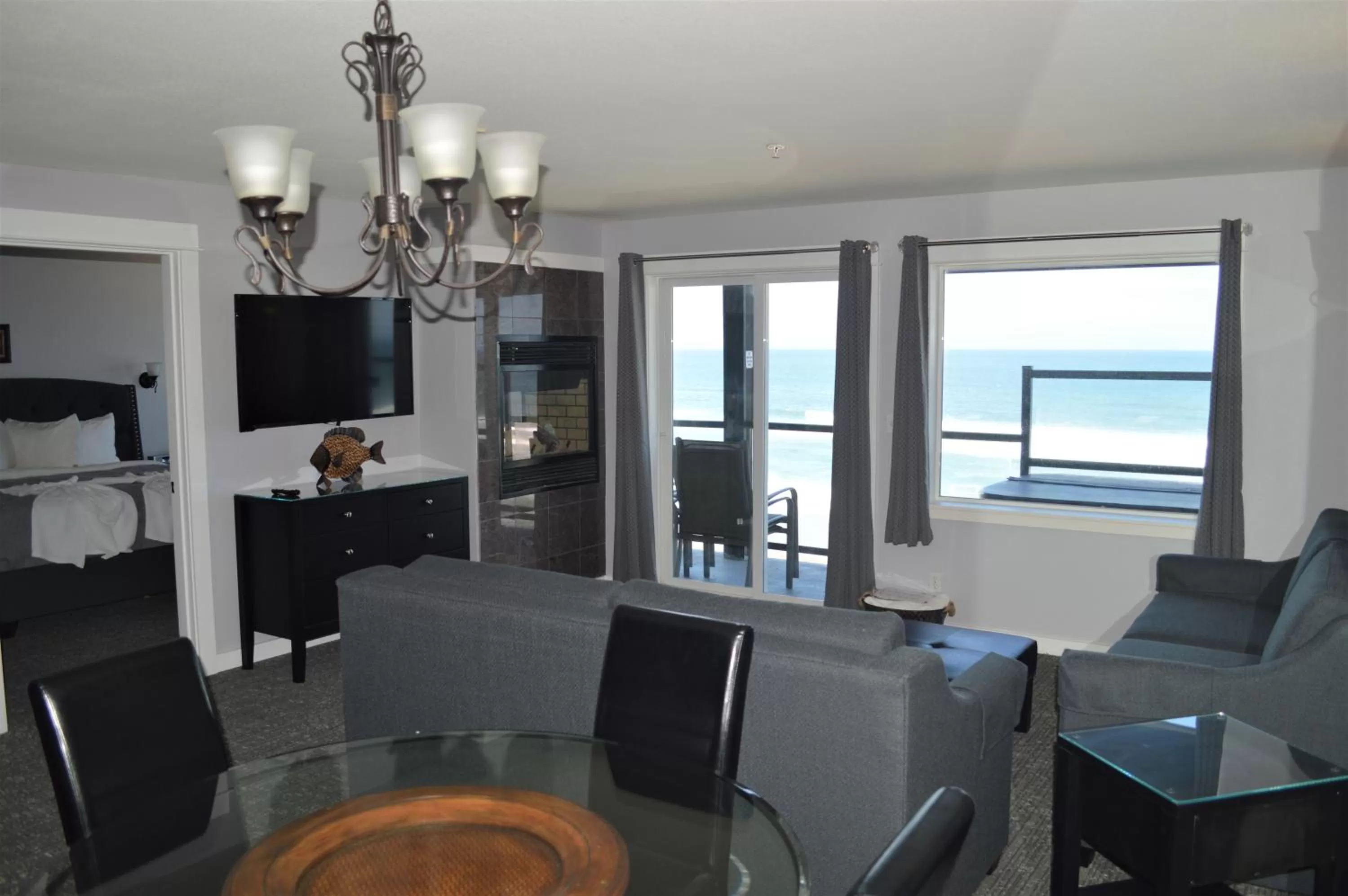 Balcony/Terrace in Starfish Manor Oceanfront Hotel