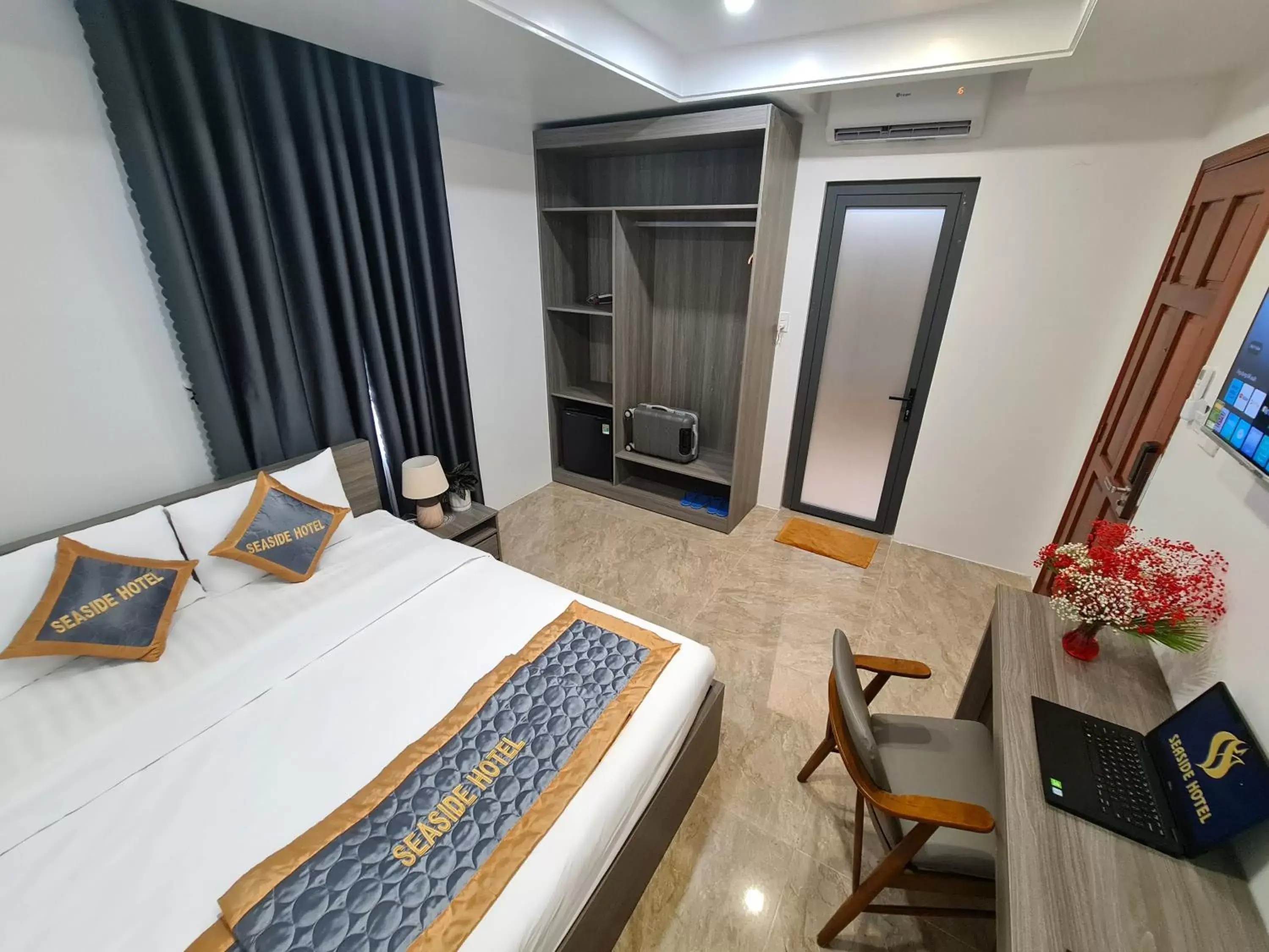 Superior Double Room in Seaside Hotel - Rach Gia Superior Double Room in Seaside Hotel - Rach Gia