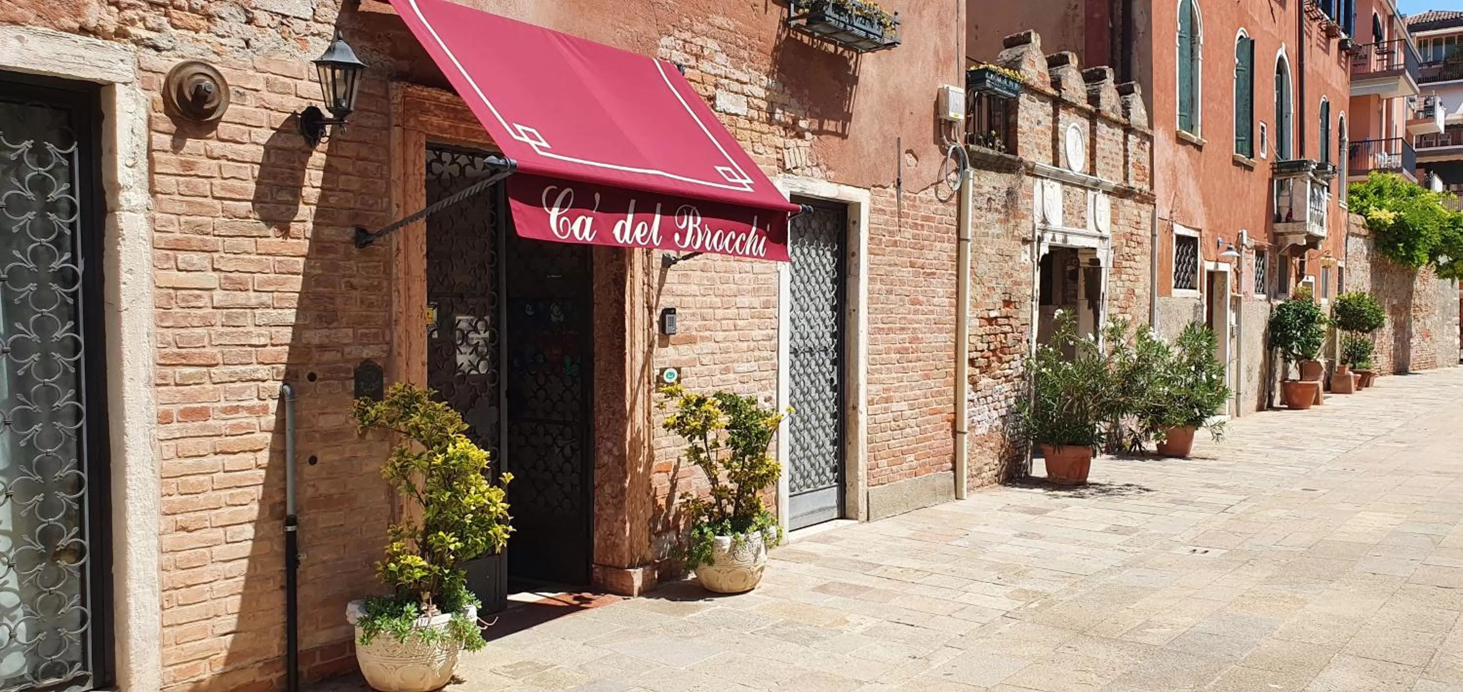 Property building in Locanda Ca' del Brocchi