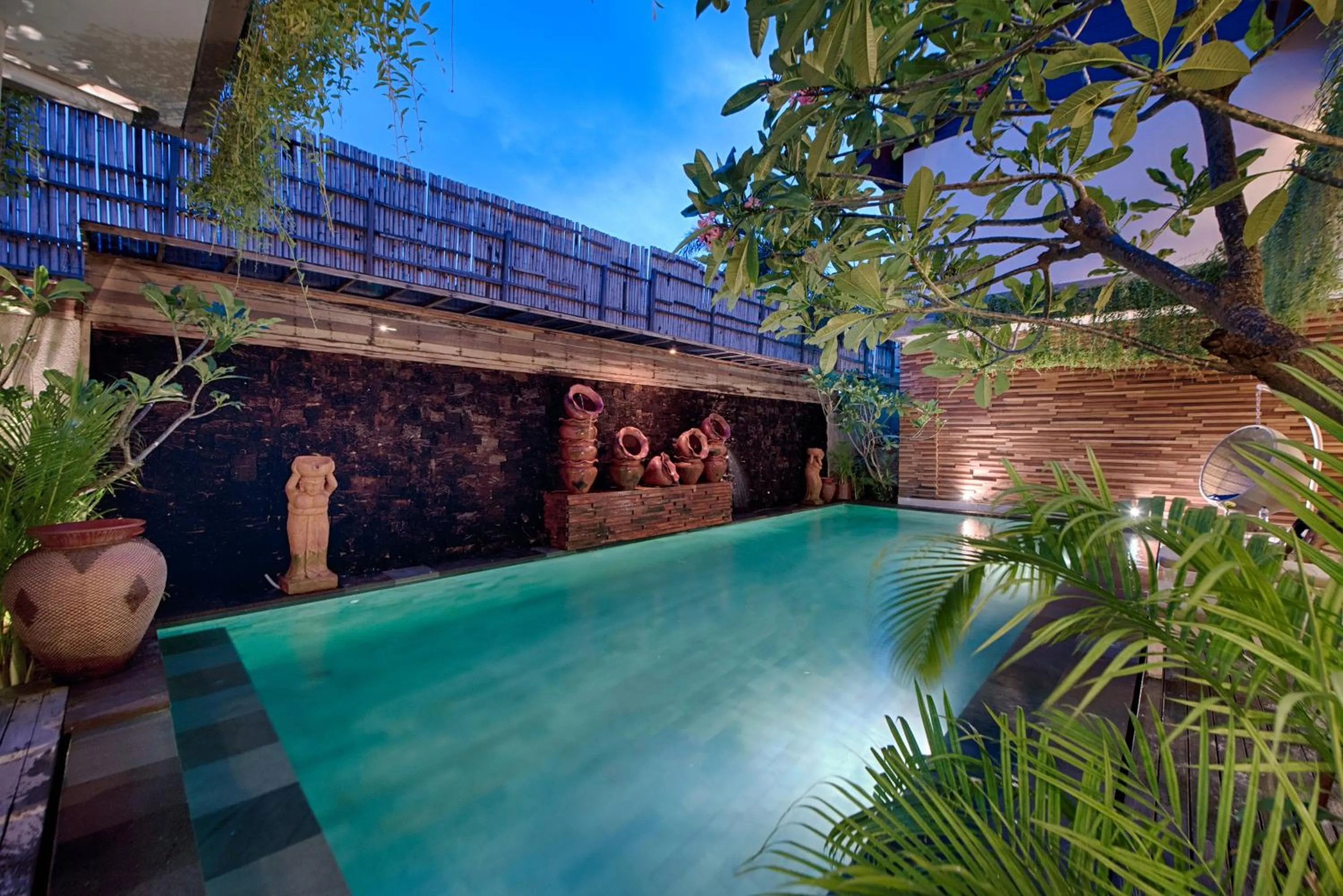 Swimming pool in Natya Hotel Gili Trawangan