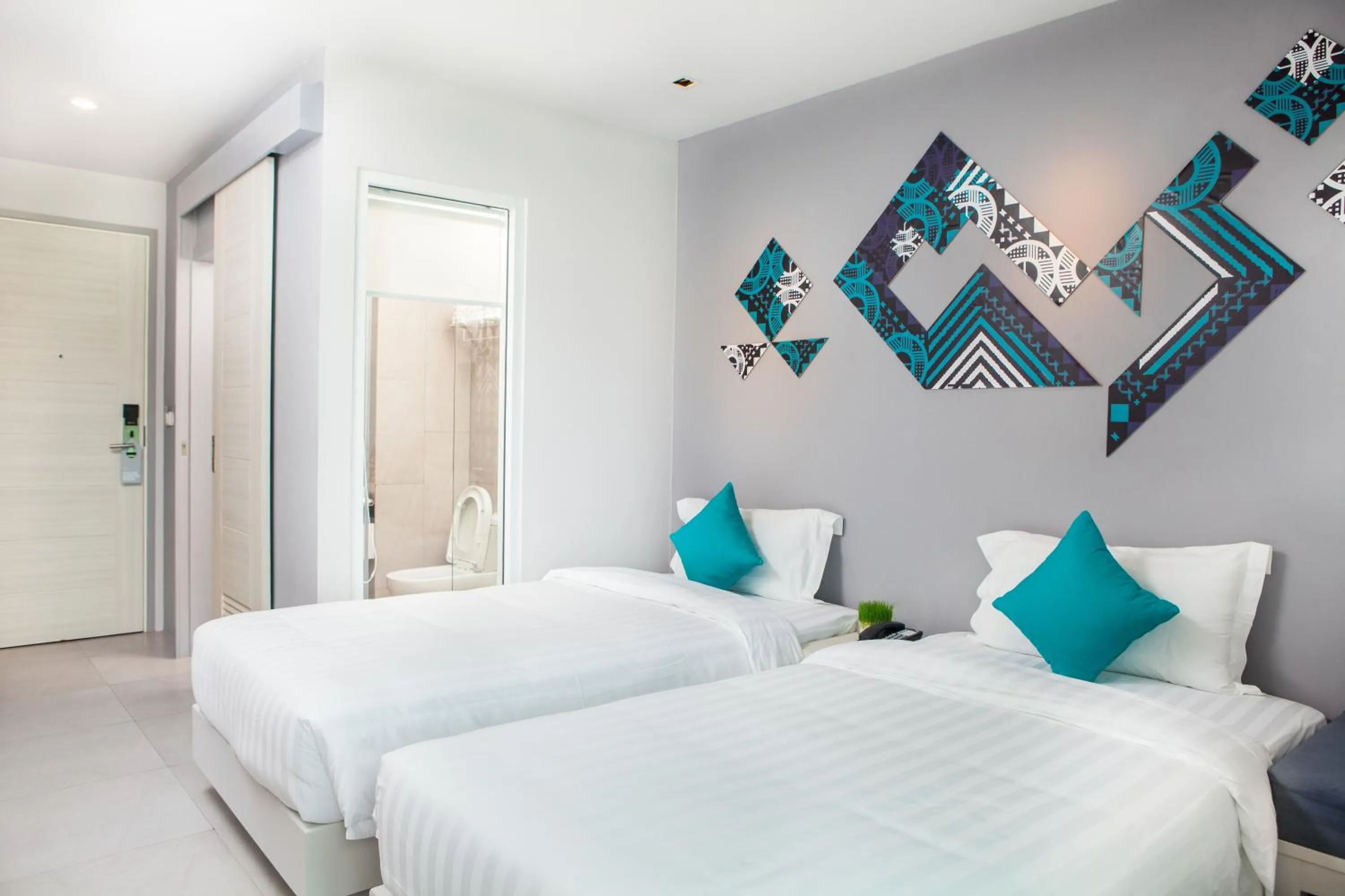 Bed in The Crib Patong - SHA Certified