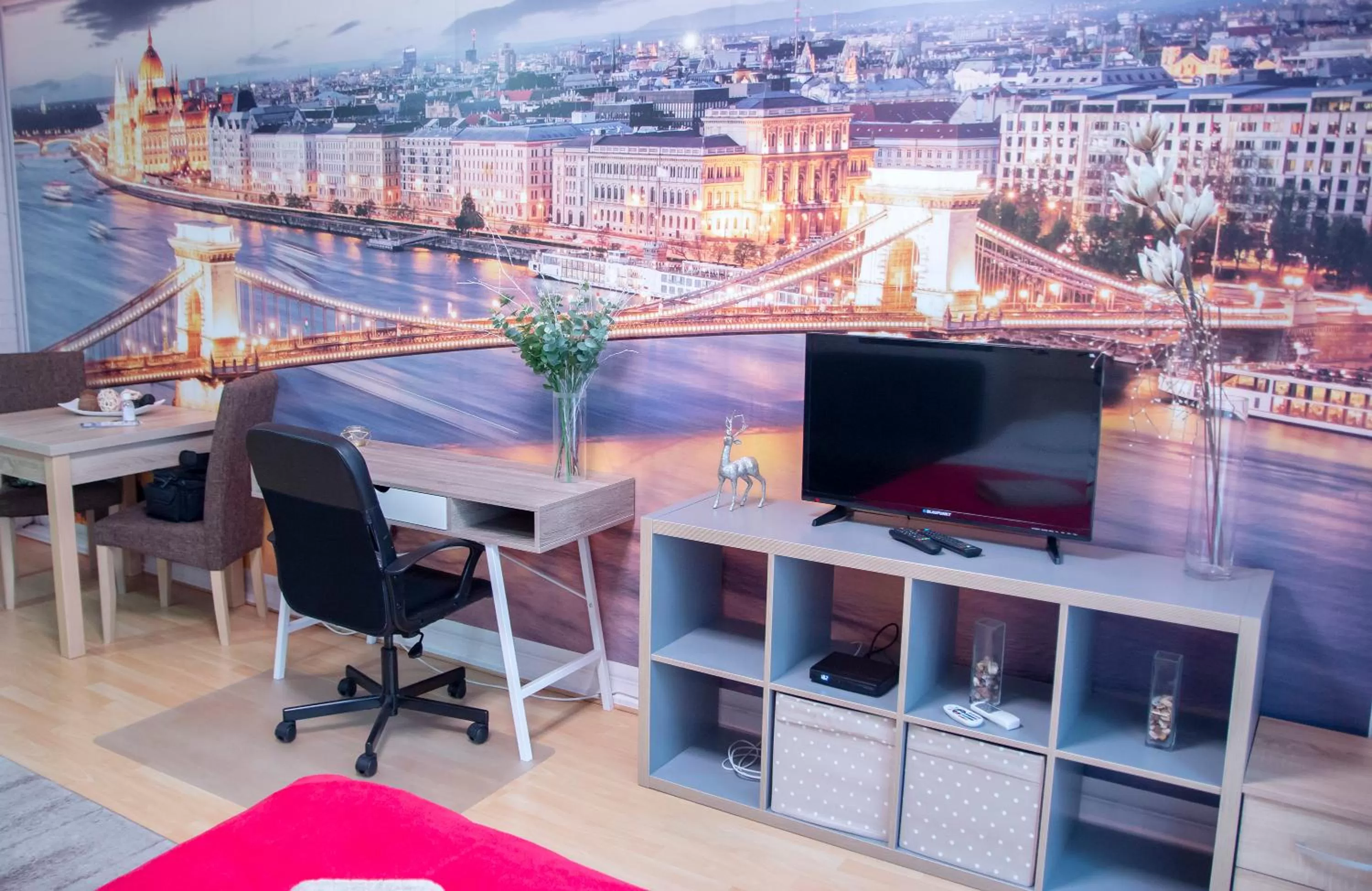 TV and multimedia in Keleti Aparthotel