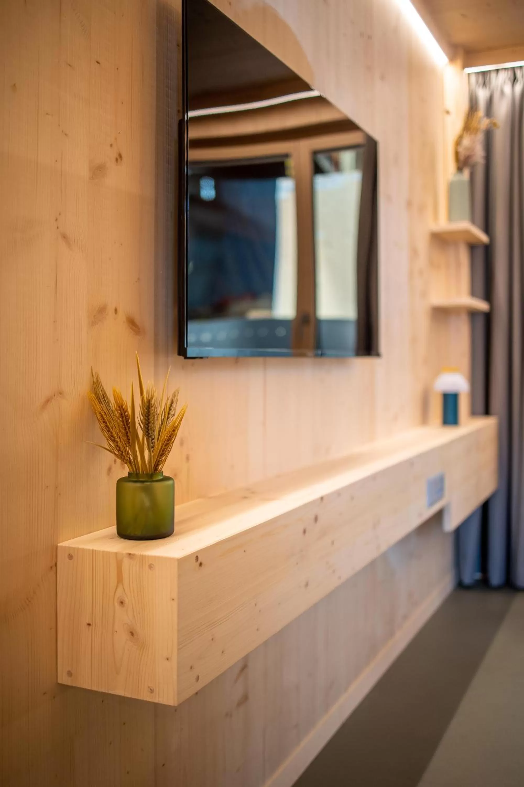 TV and multimedia in MAD Mount Hotel & Spa