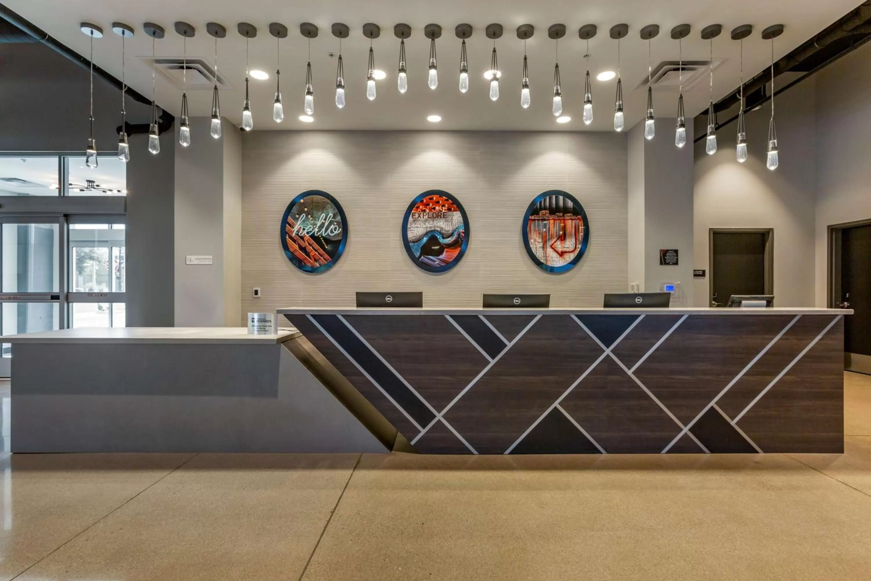 Lobby or reception in Vīb Hotel by Best Western Phoenix - Tempe