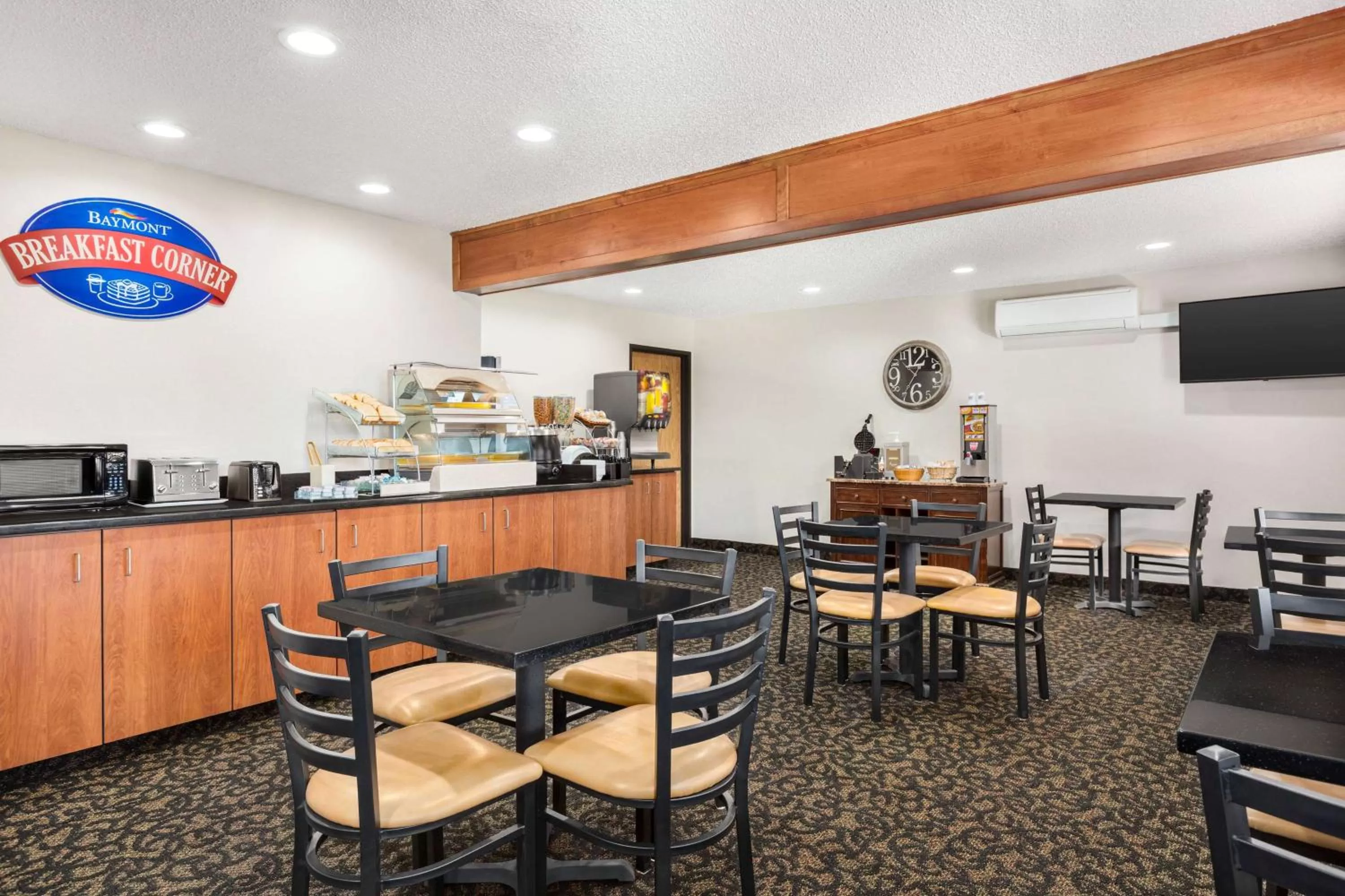 Breakfast in Baymont by Wyndham Whitefish