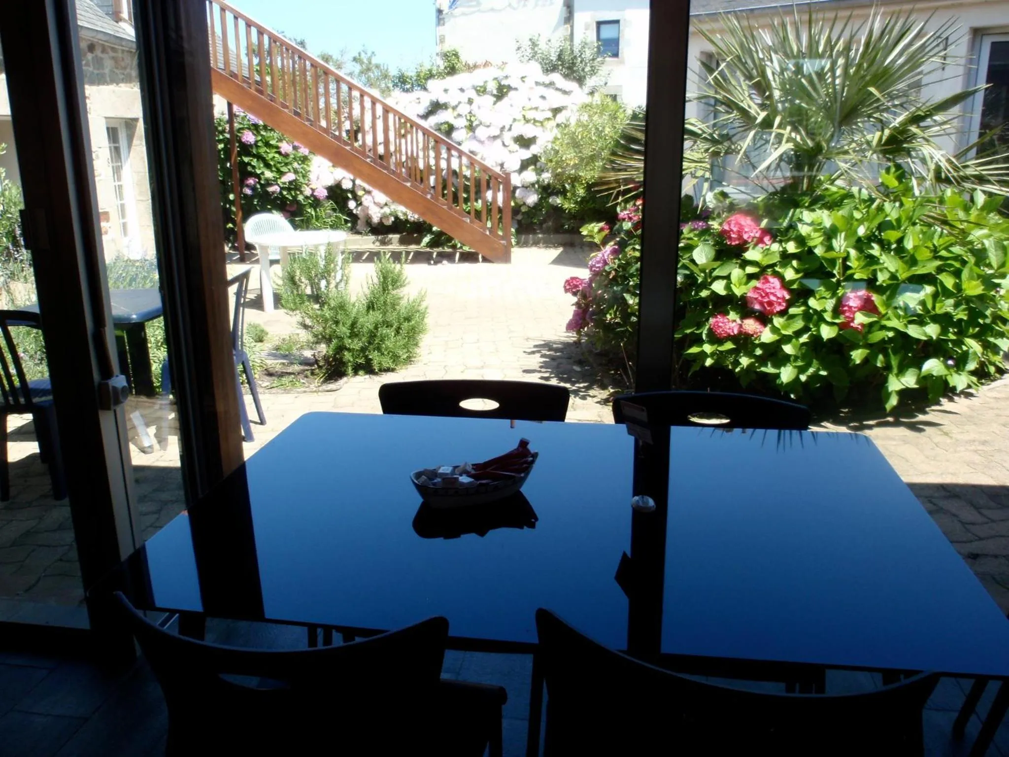 Restaurant/places to eat in Citotel Les Sternes