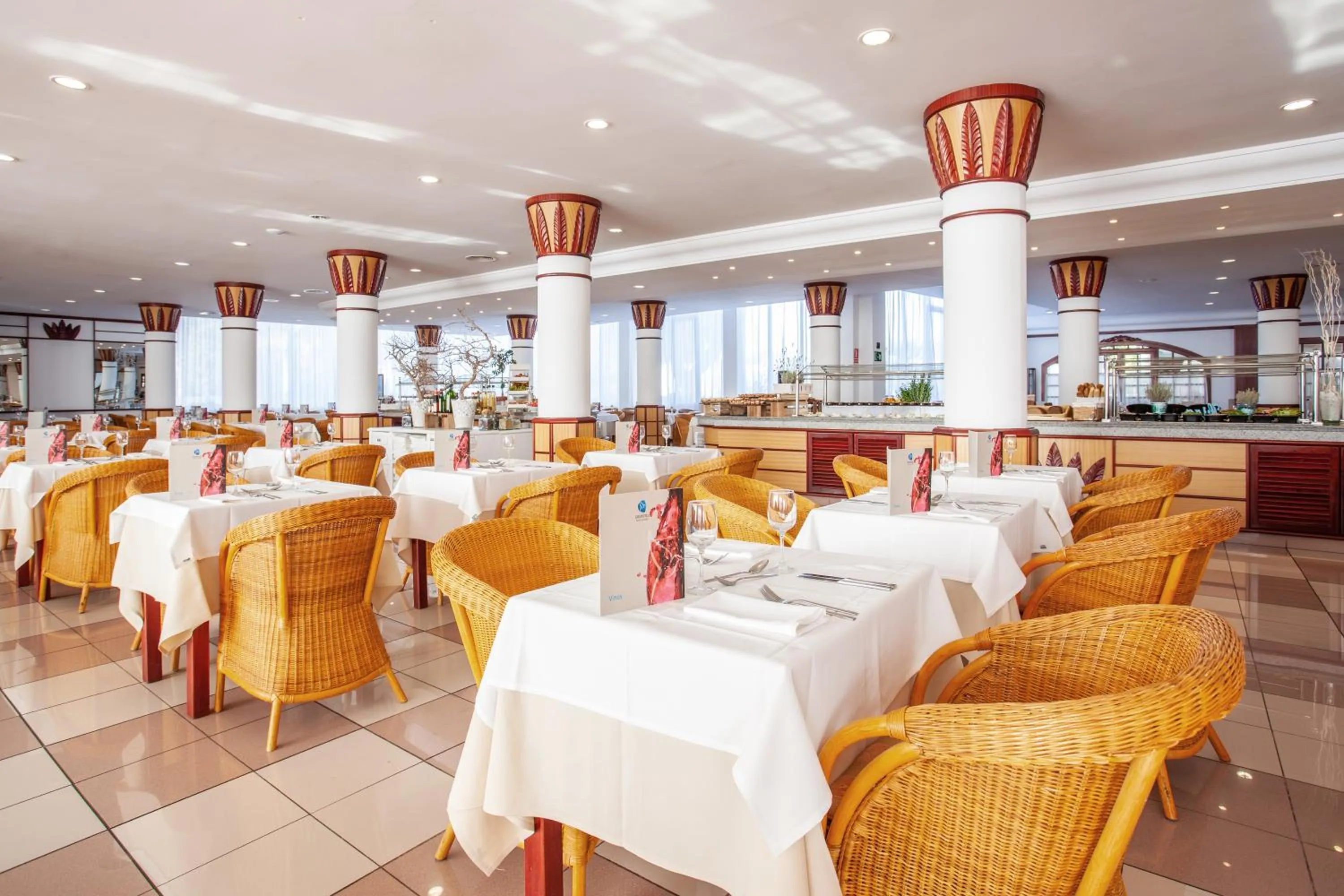 Restaurant/places to eat in Grupotel Santa Eulària & Spa - Adults Only