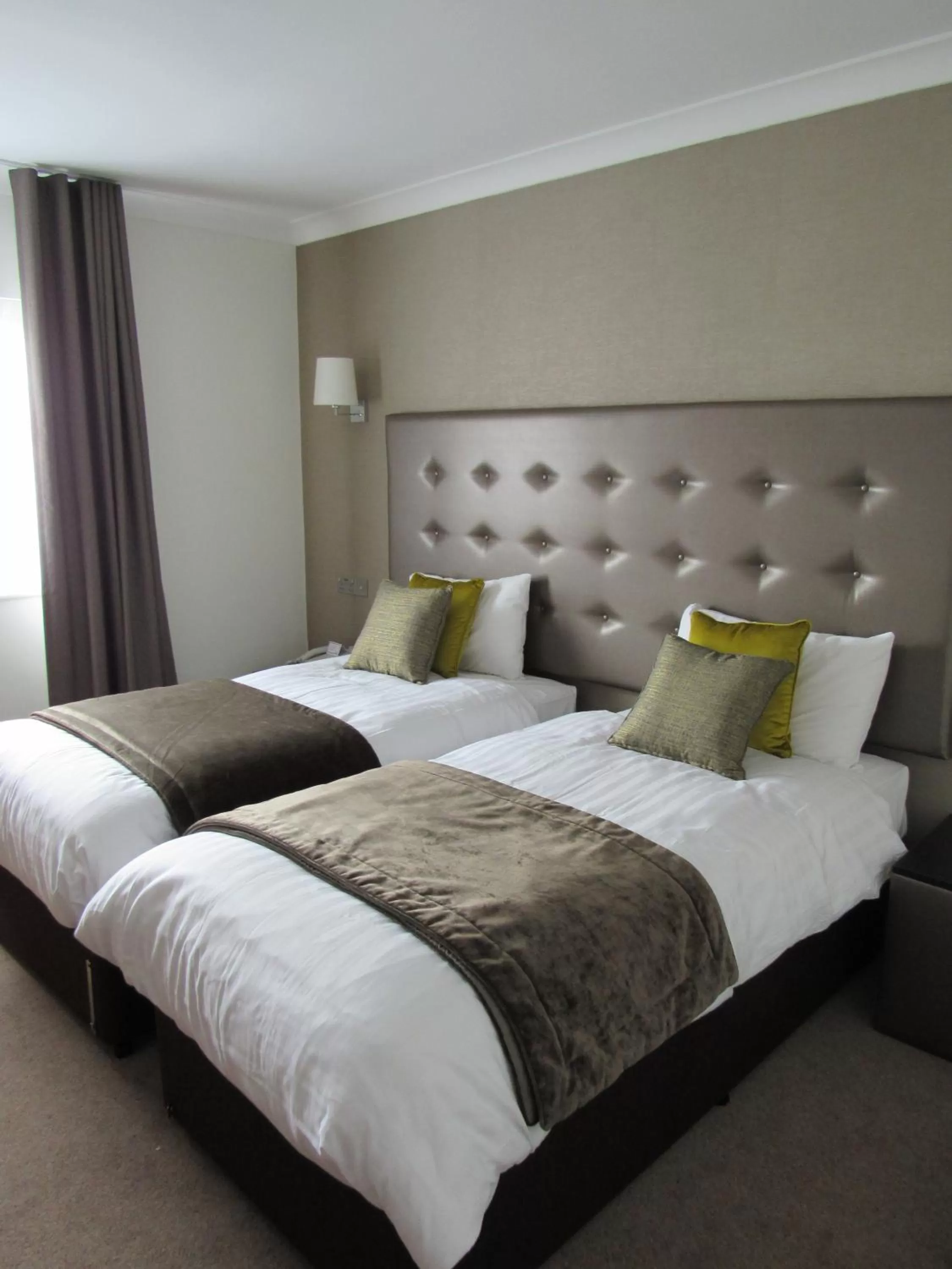 Bed in Ufford Park Resort