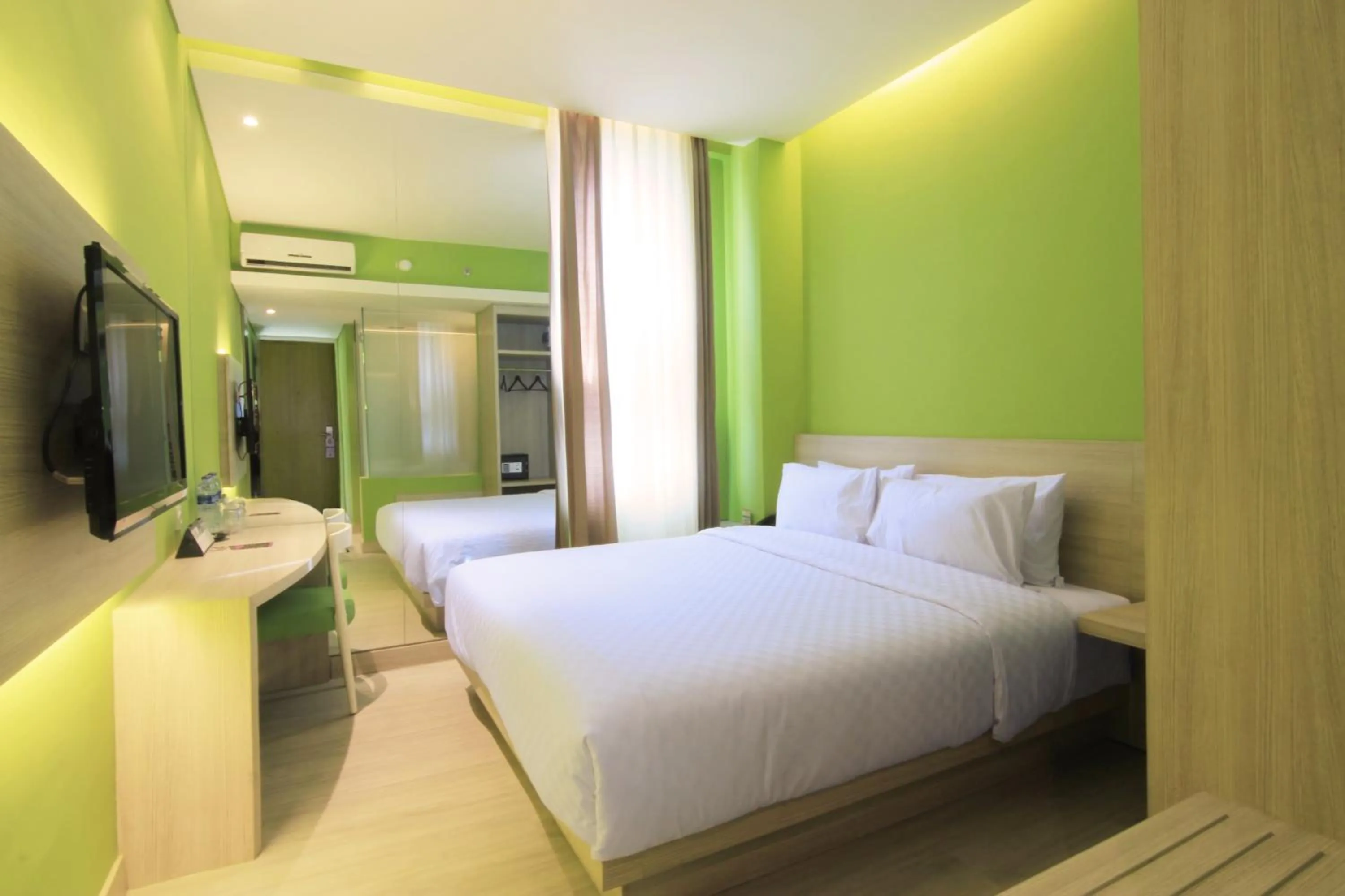 Bed in Royal City Hotel Jakarta