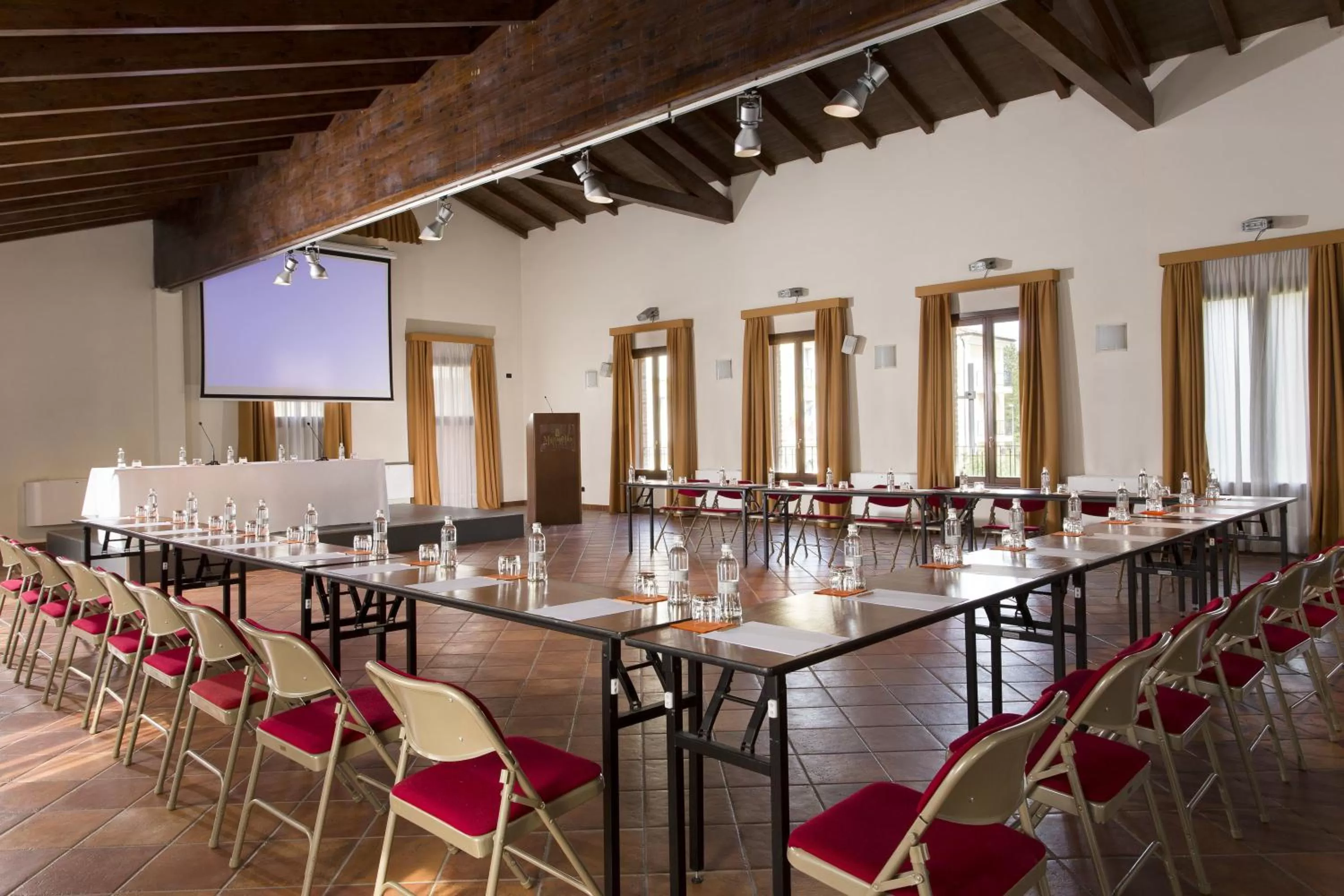 Meeting/conference room in Maranello Palace
