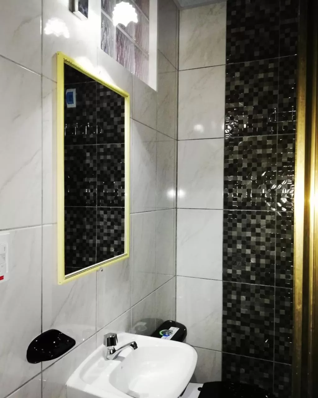 Bathroom in El Grano De Oro Hotel