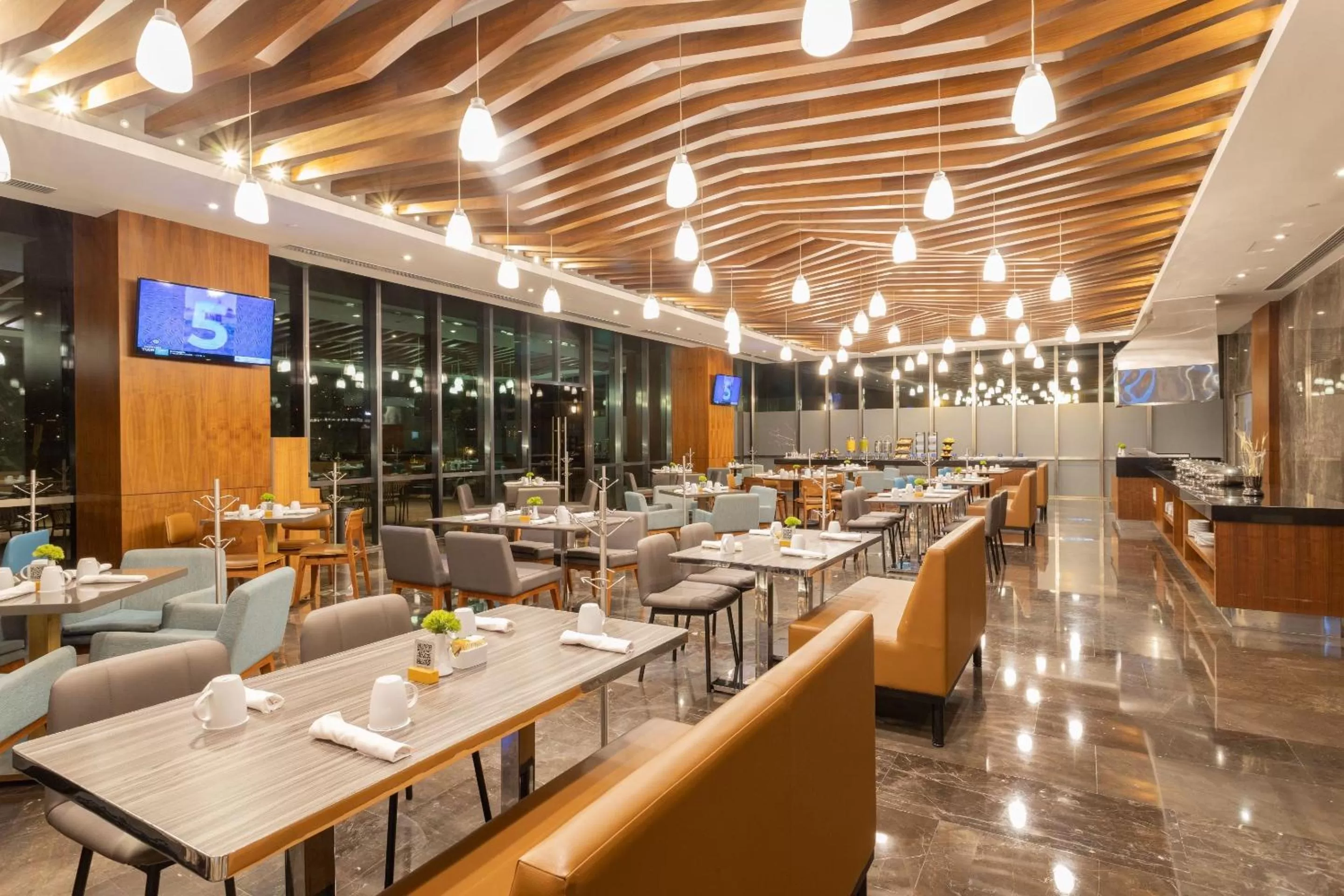 Restaurant/places to eat in Camino Real Fashion Drive Monterrey