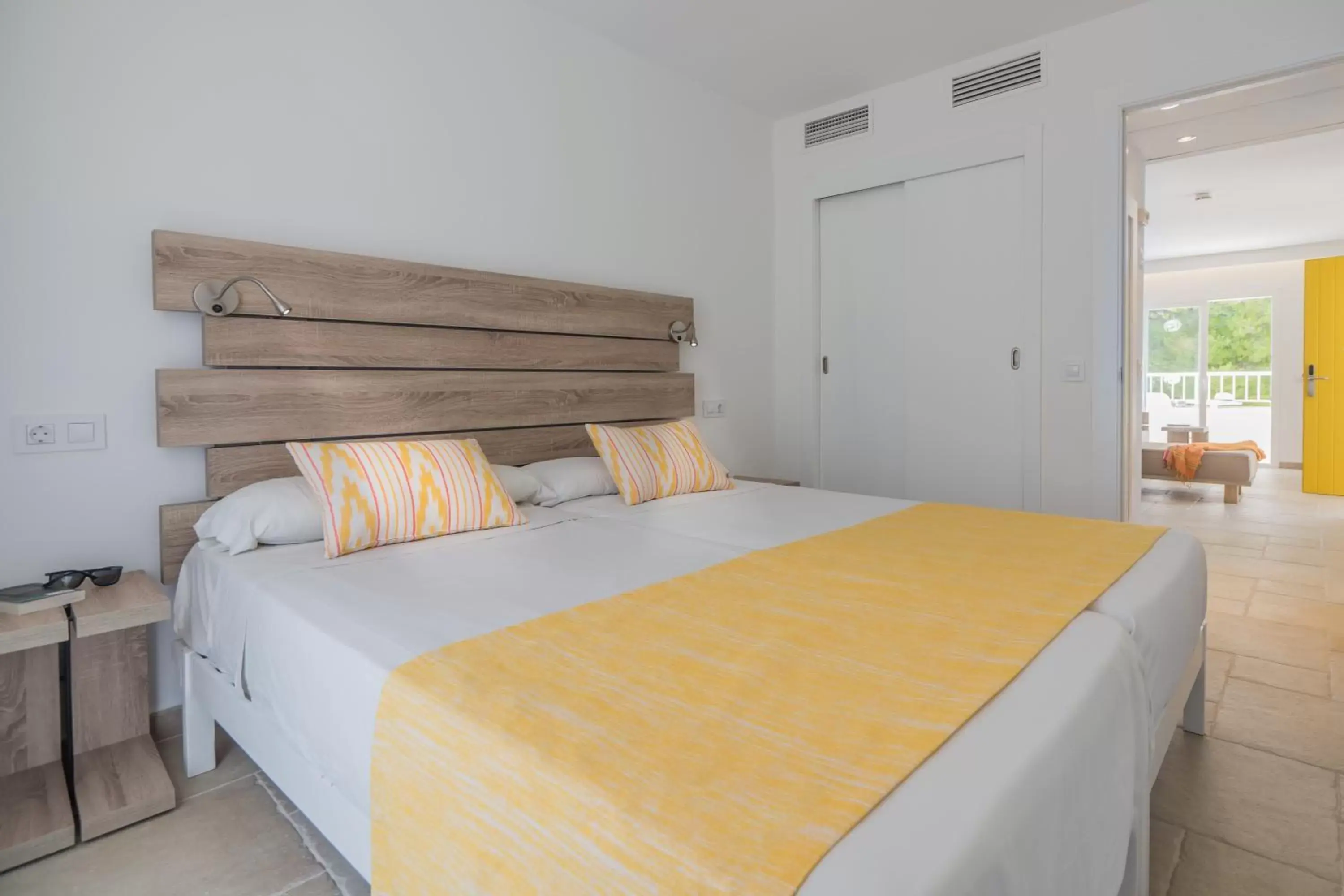 Premium One-Apartment with Pool View in Seaclub Mediterranean Resort Premium One-Apartment with Pool View in Seaclub Mediterranean Resort