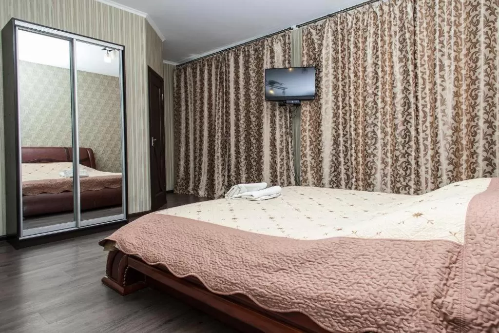 Bed in Chyhorinskyi Hotel