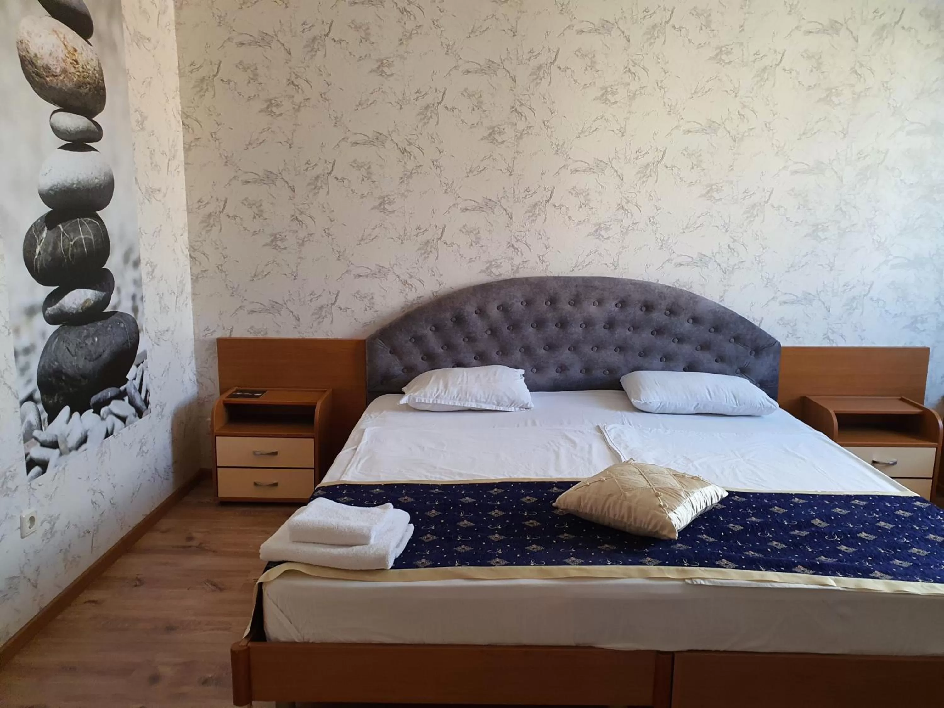 Bed in Hotel Dobrudja