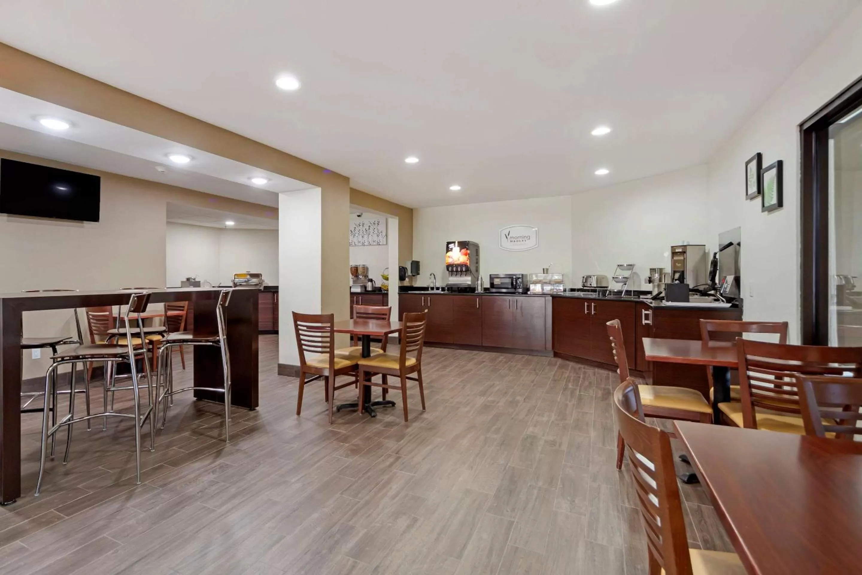 Restaurant/places to eat in Sleep Inn Grand Island North