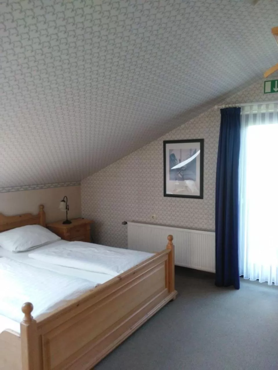 Bed in Zum Lahnfelsen