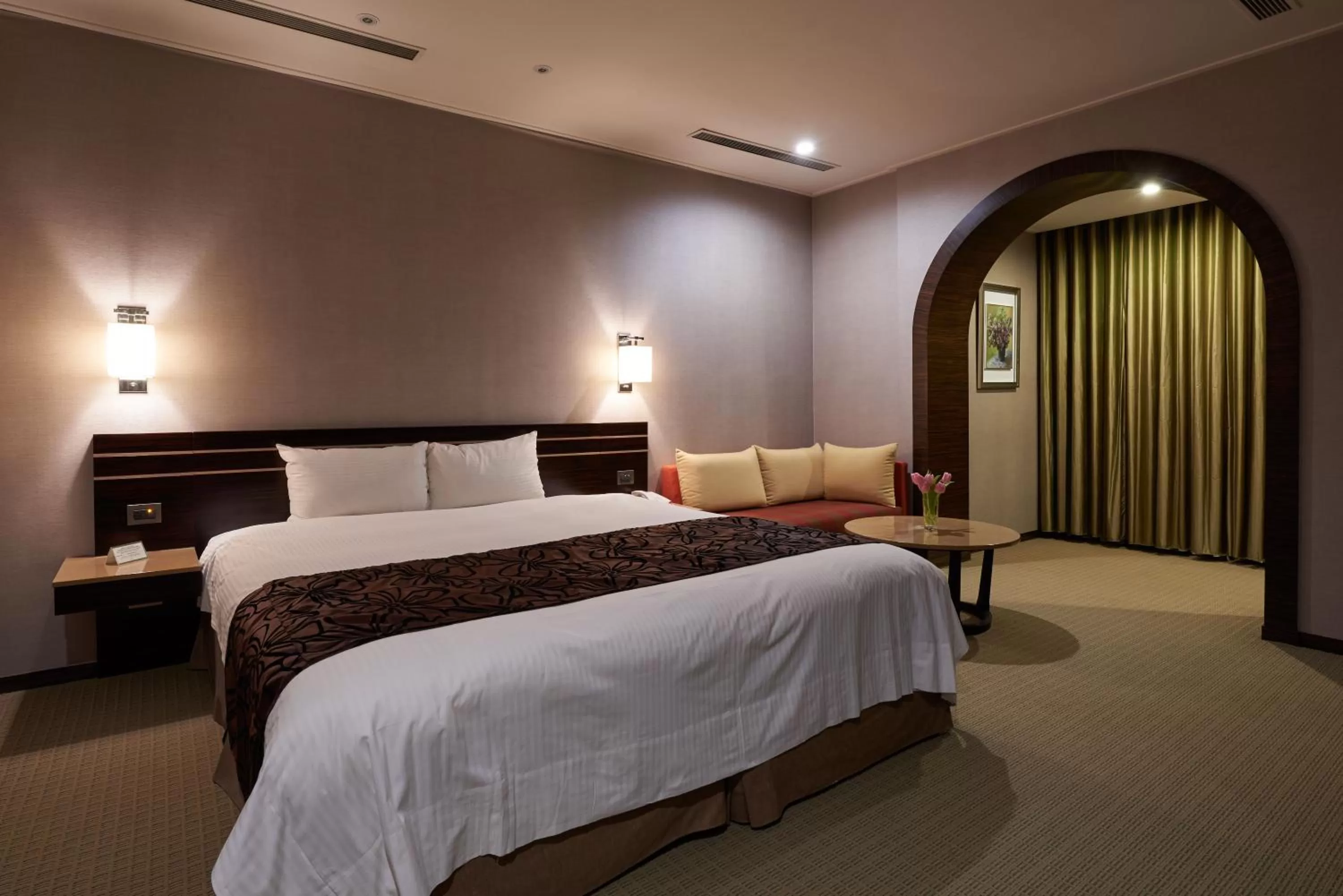 Photo of the whole room, Bed in SOL Hotel