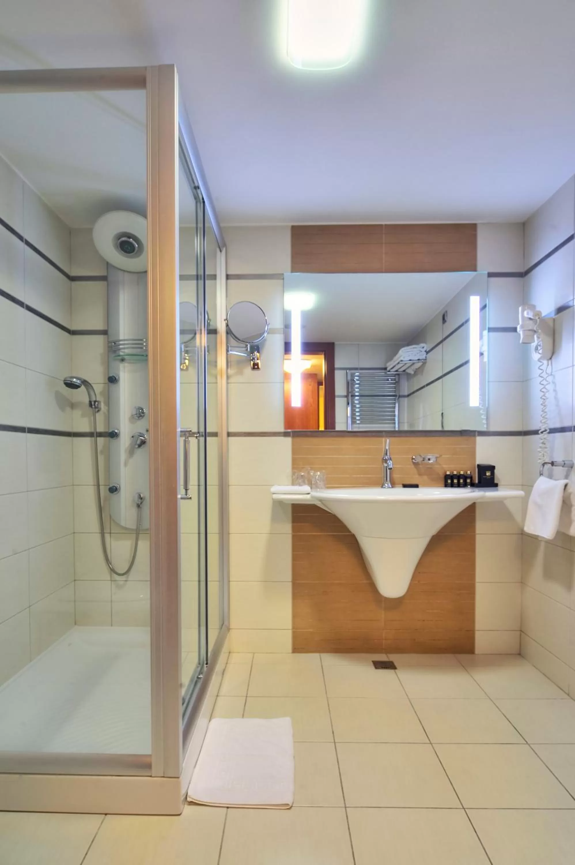 Bathroom in Hotel Podgorica