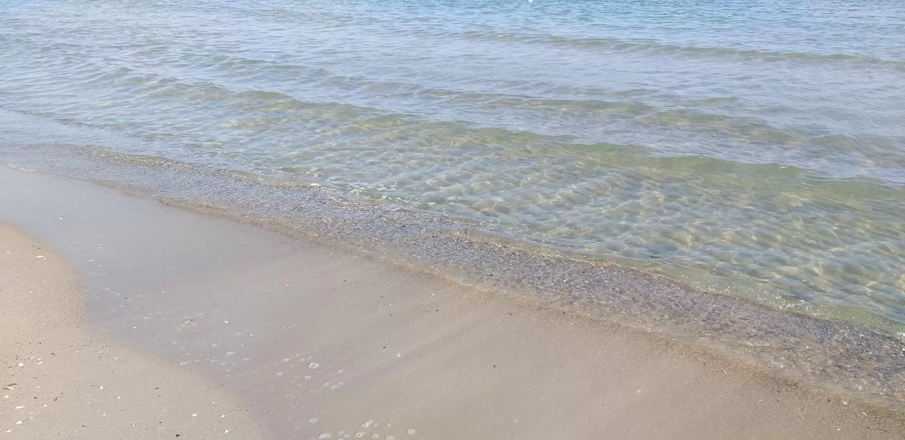 Area and facilities, Beach in Shalanda