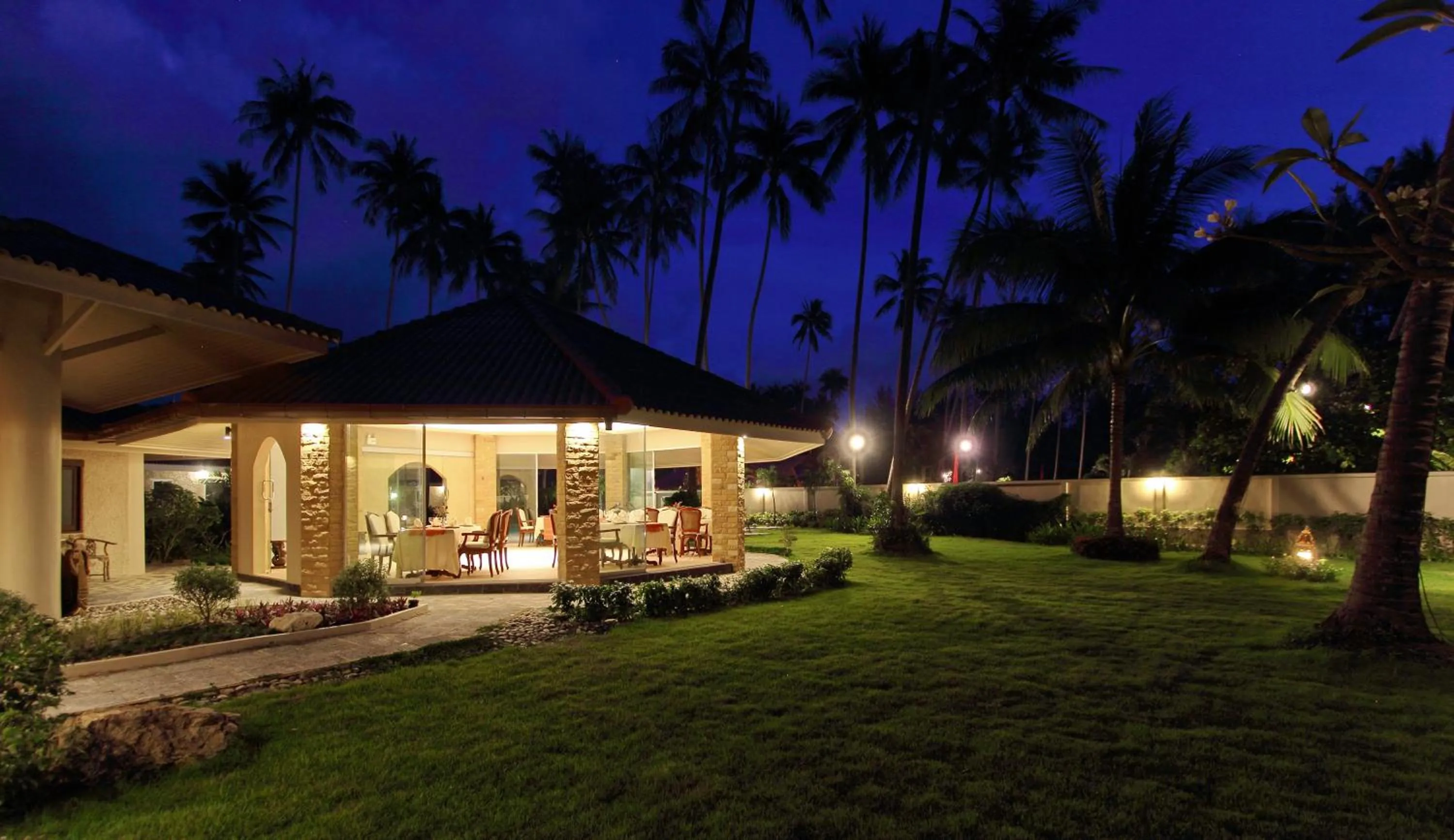 Restaurant/places to eat in The Siam Residence Boutique Resort