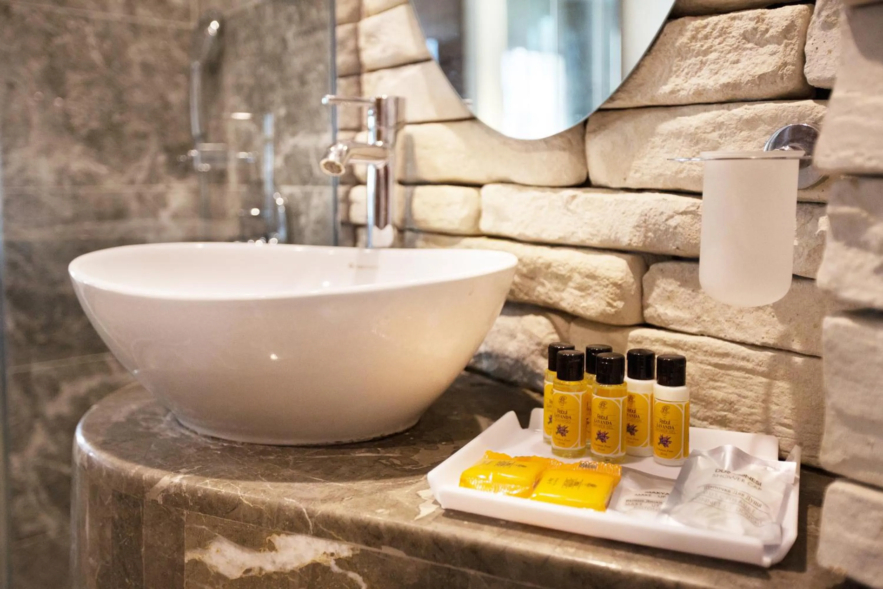 Bathroom in Taksim Pera Center Hotel