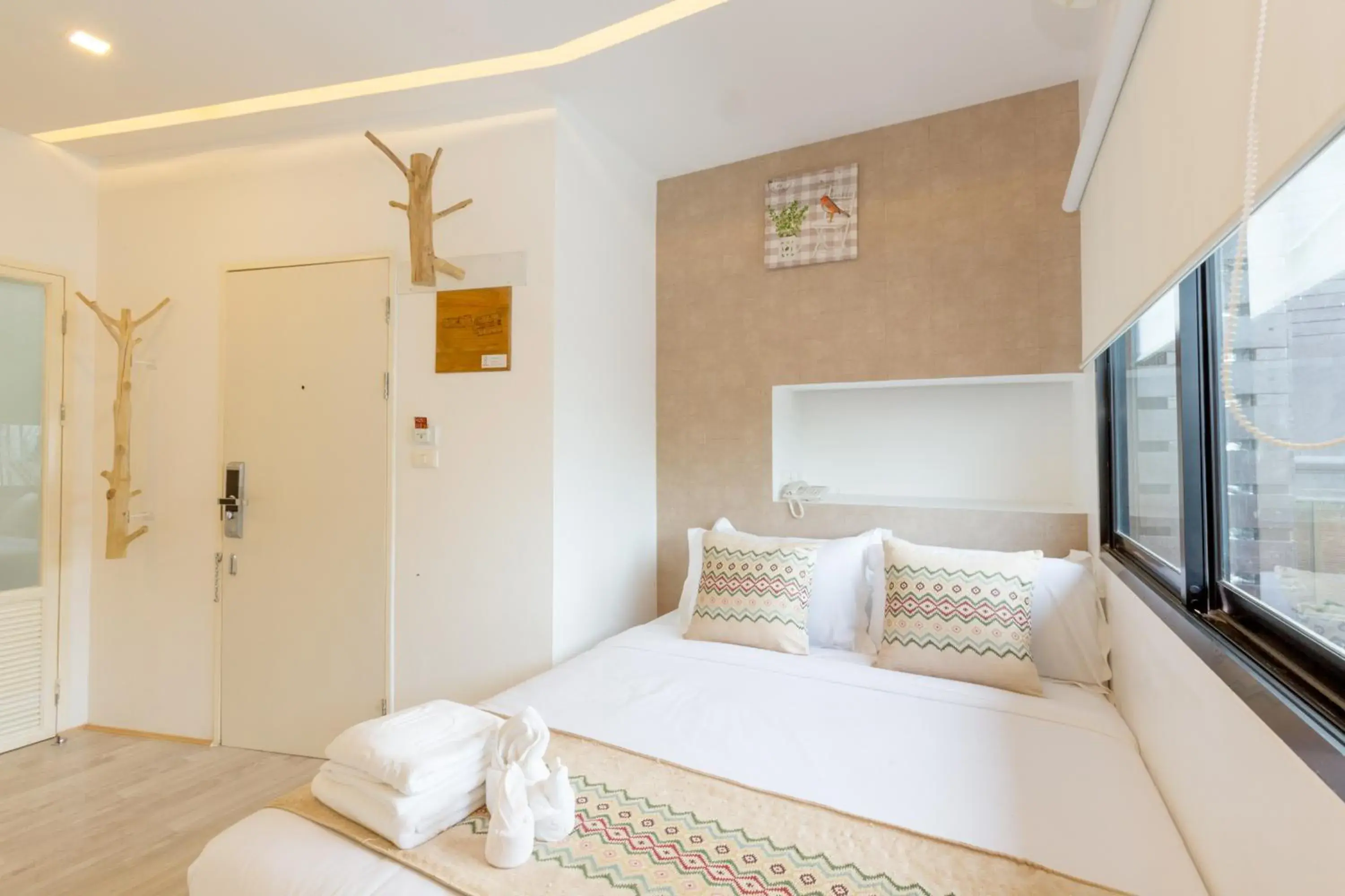 Superior Queen Room in The Guest Arak Boutique Hotel Superior Queen Room in The Guest Arak Boutique Hotel