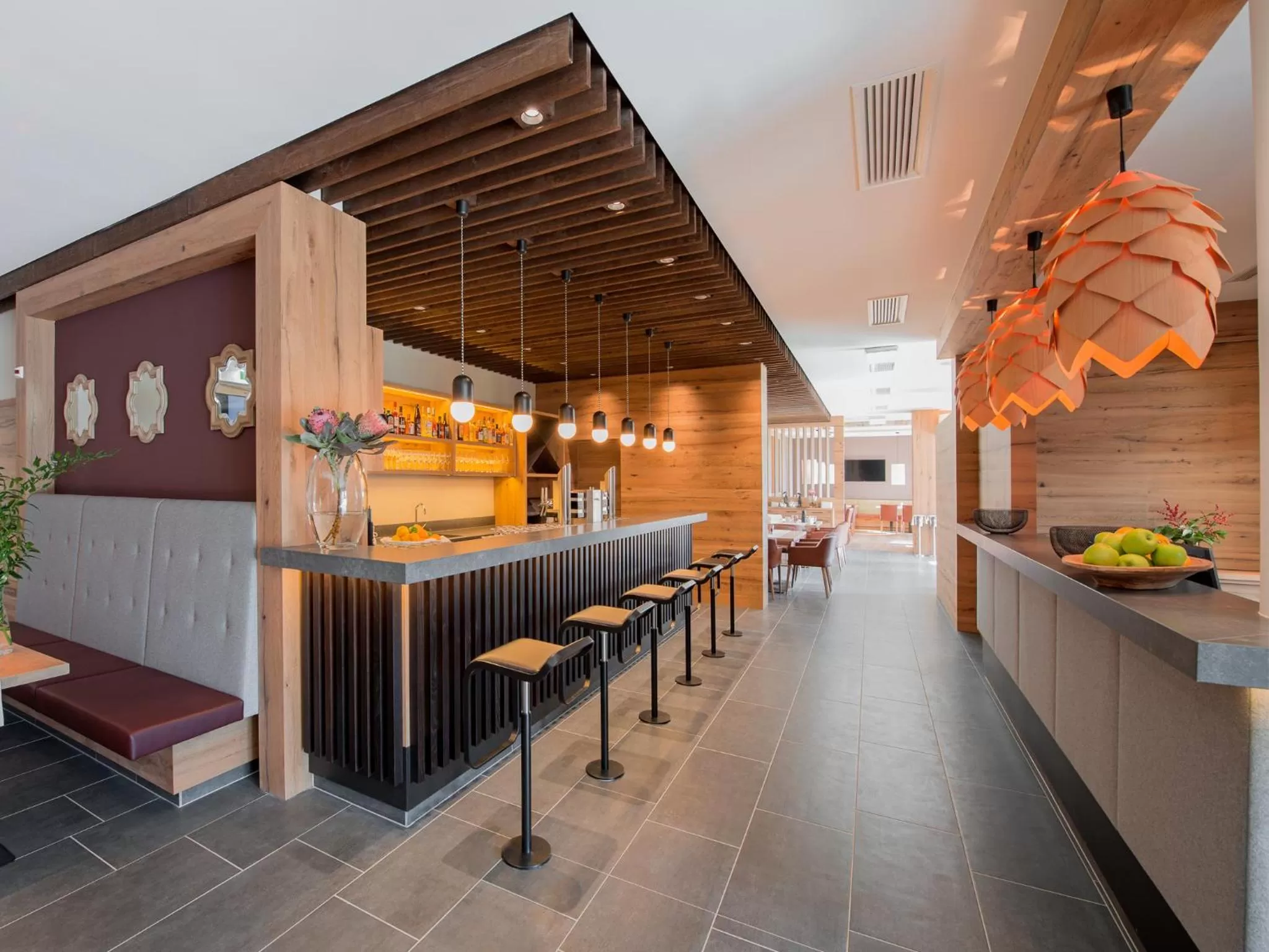 Communal lounge/ TV room in Sonja Alpine Resort