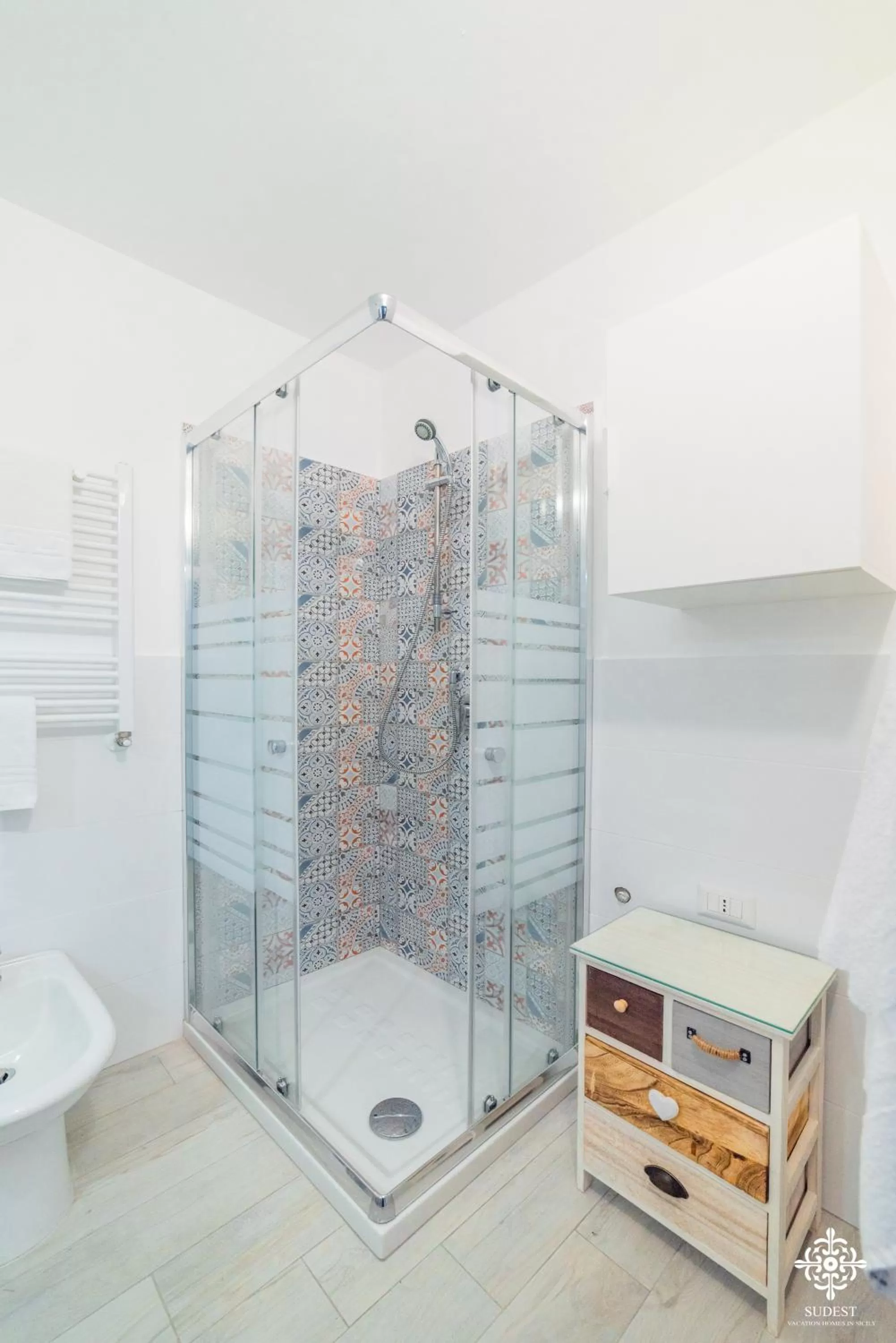Shower in LE 4 PERLE Apartments