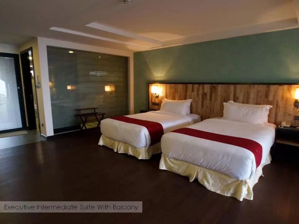 City view, Bed in Kokol Haven Resort