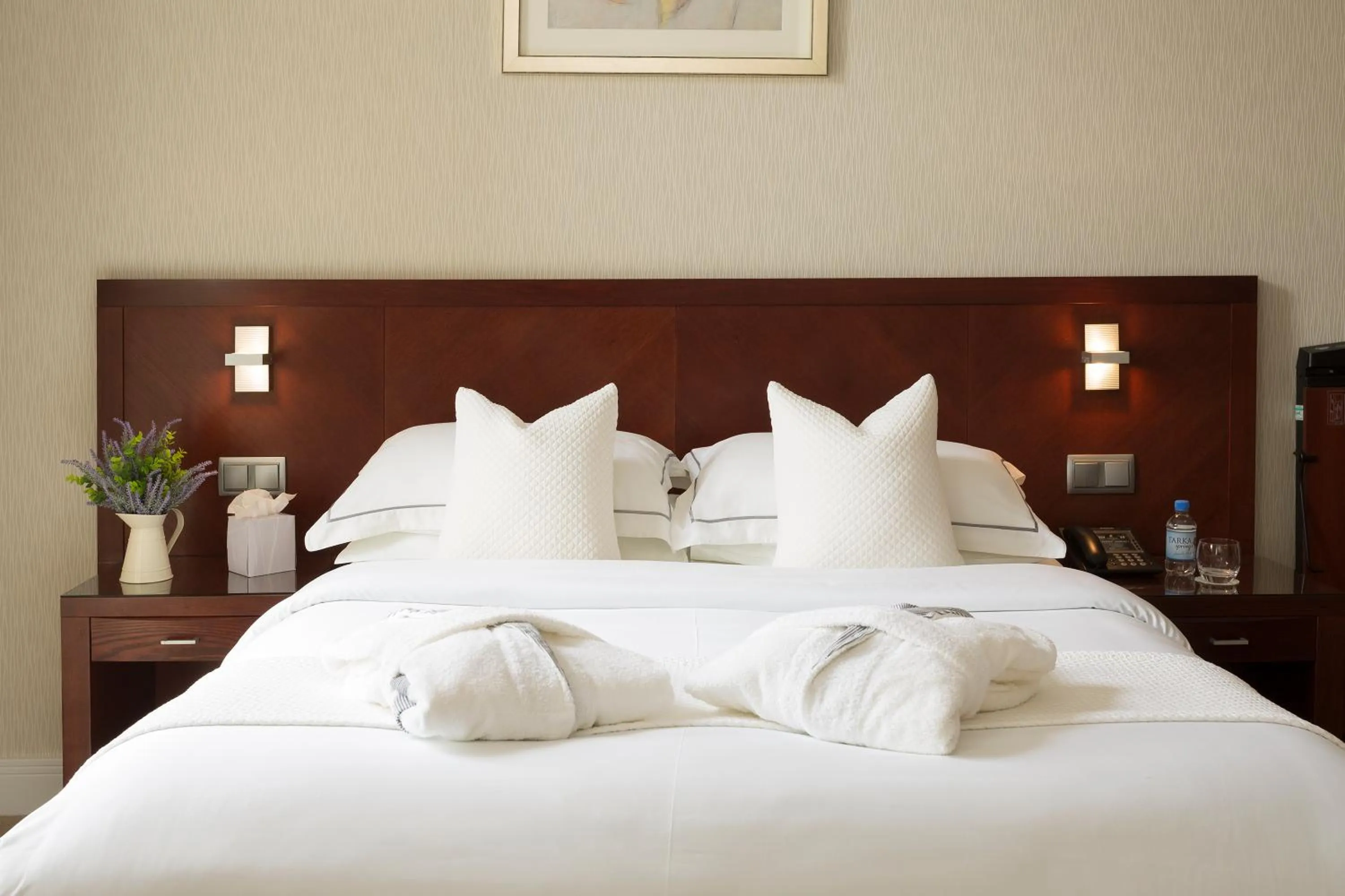 Bed in The Savoy Jersey