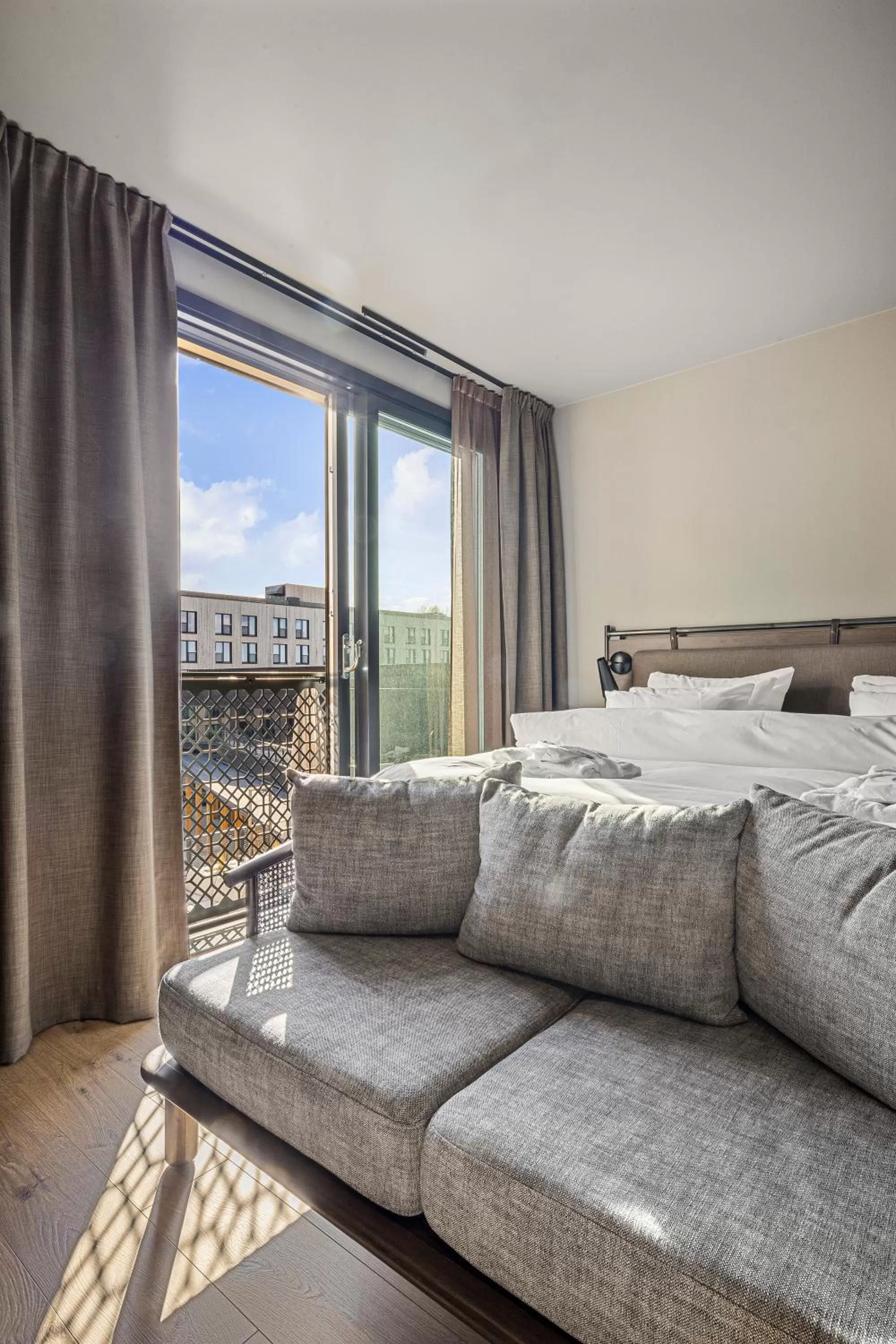 Bed in Lily Country Club